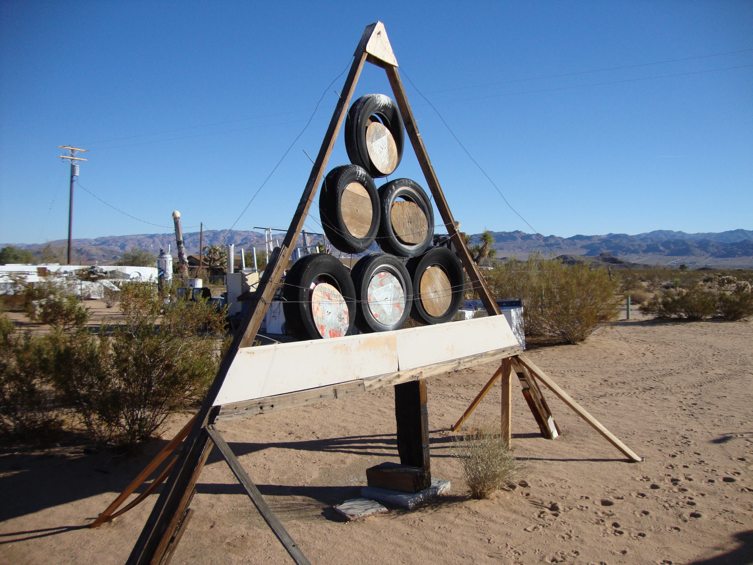 Purifoy 032.jpg