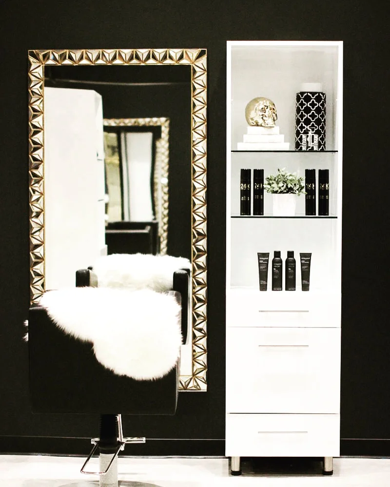 VANITY DISTRICT.07.JPG