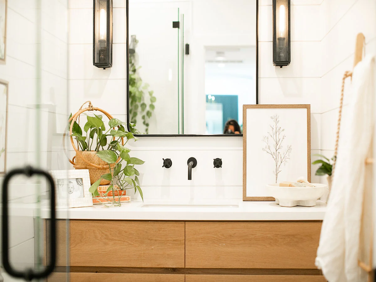   sladeinteriors.com  