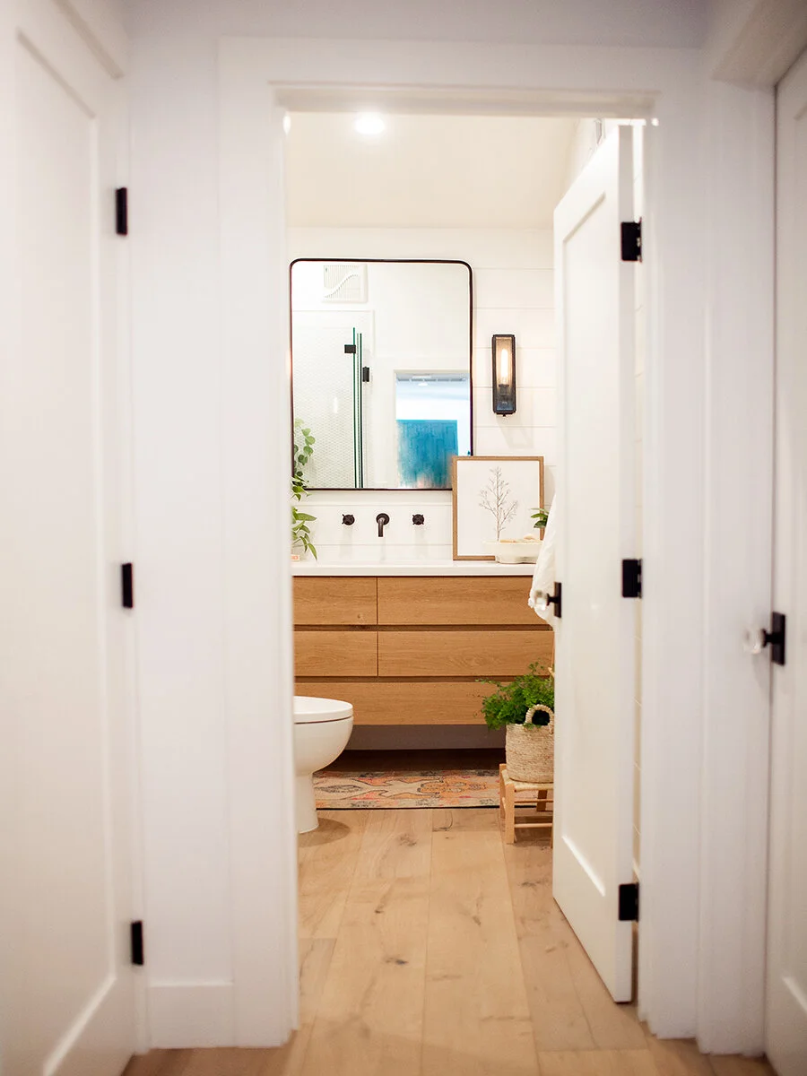   sladeinteriors.com  