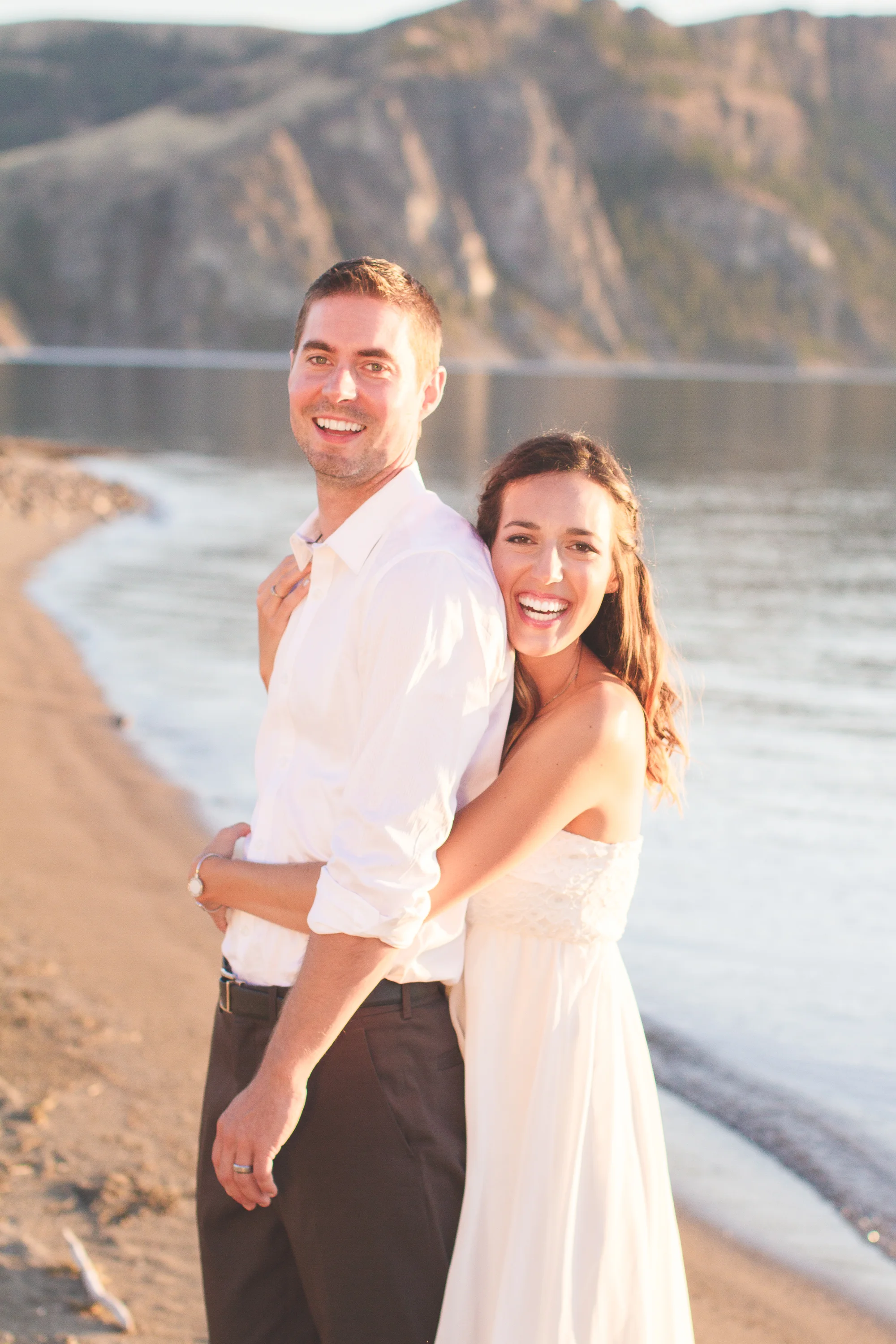 Wedding Photographer, Seattle, Tacoma, Washington, Portrait, Bride, Camera, Engagement Photos.