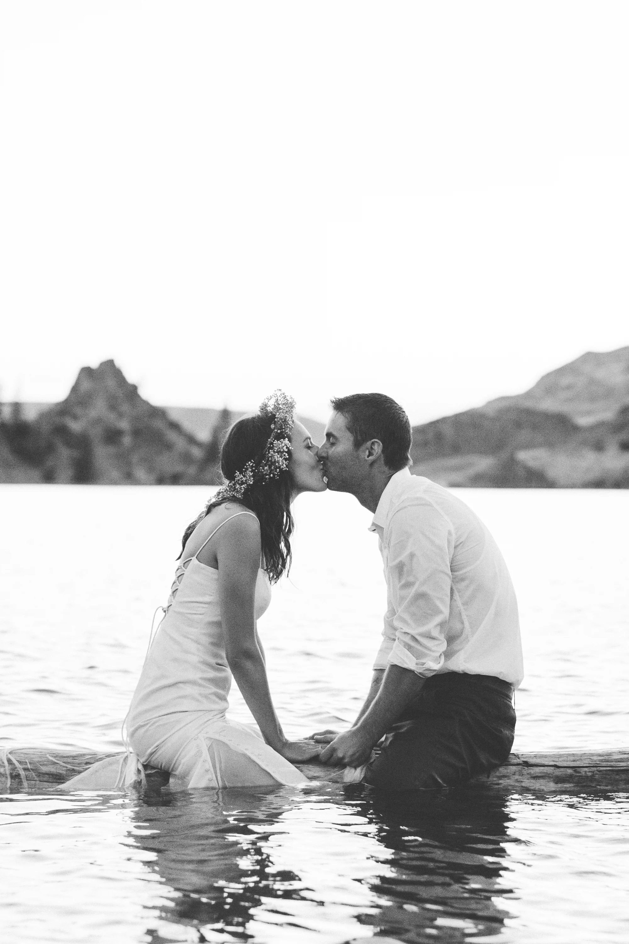 Wedding Photographer, Seattle, Tacoma, Washington, Portrait, Bride, Camera, Engagement Photos.
