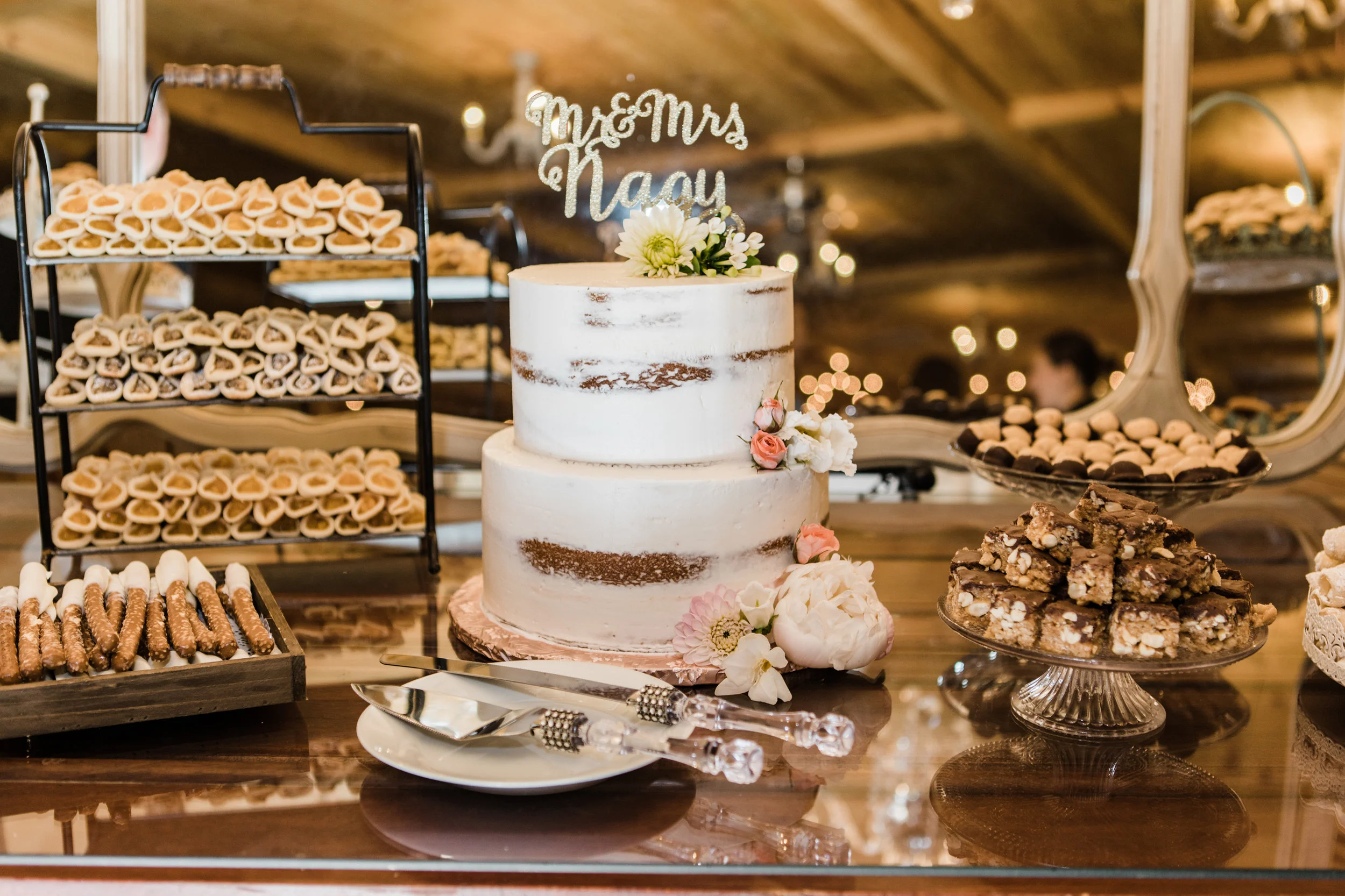 Youngstown-Wedding-Photographer-Wedding-At-The-Place-at-534-Best-Cleveland-Wedding-Photographer