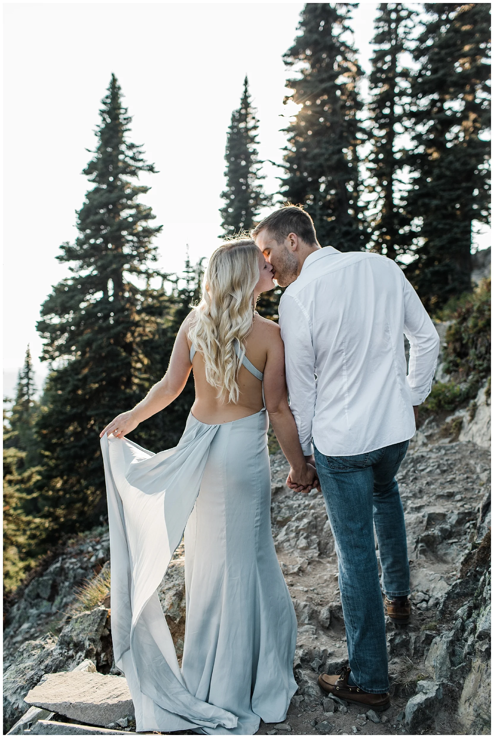 Mount Rainier National Park Engagement Session at Tipsoo Lake | Lindsey Ramdin | L.A.R. Weddings | Seattle Wedding Photographer | Cleveland Wedding Photographer