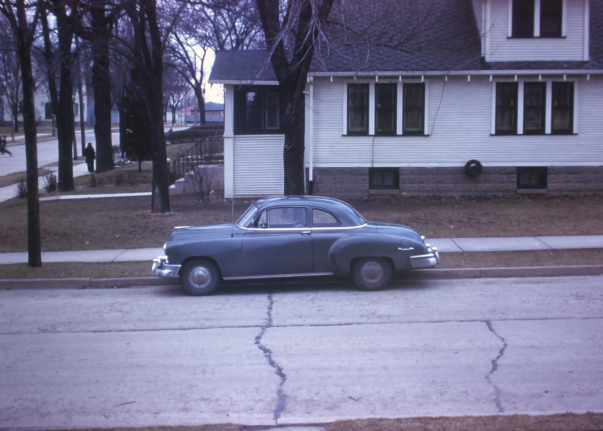 SLIDE_TonyIrma_BlueCar.JPG