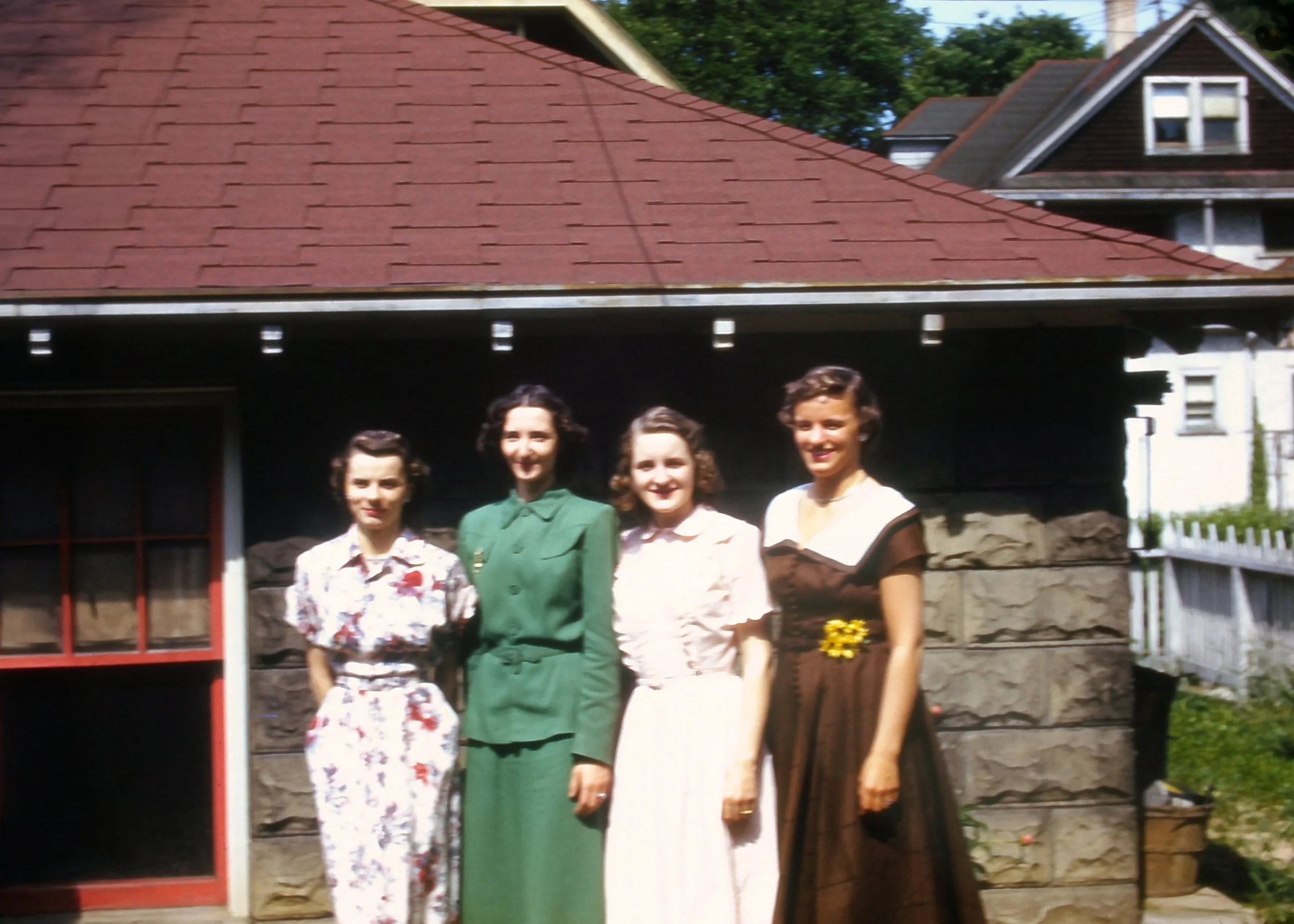 SLIDE_FriendsNeighbors_FriendDressGroup.JPG