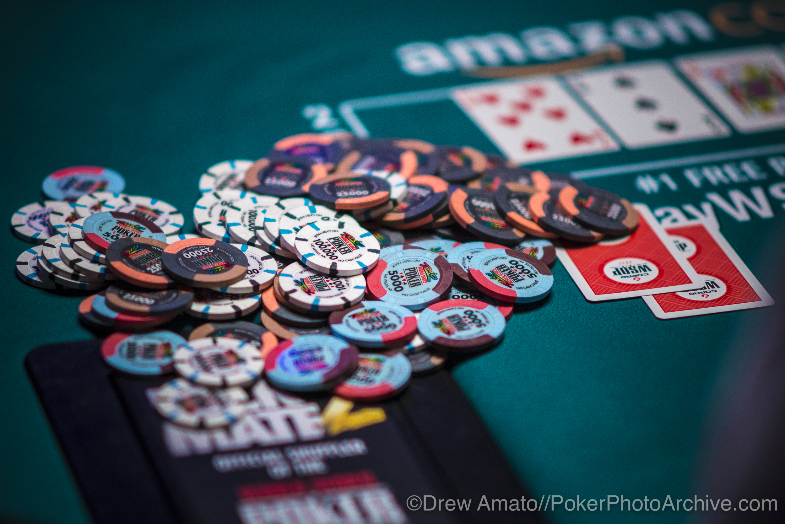 WSOP Chips_2017 WSOP_EV010_Day 3_Amato_DA67140.jpg