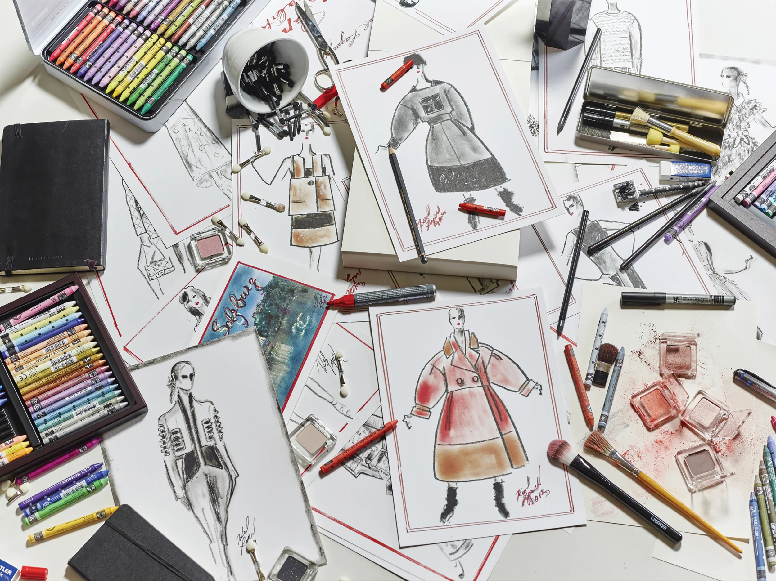 Karl’s desk of creativity