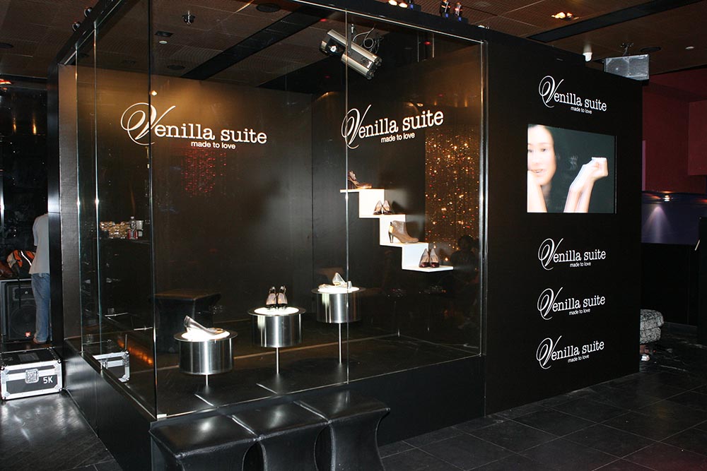 2006: Venilla suite Launch