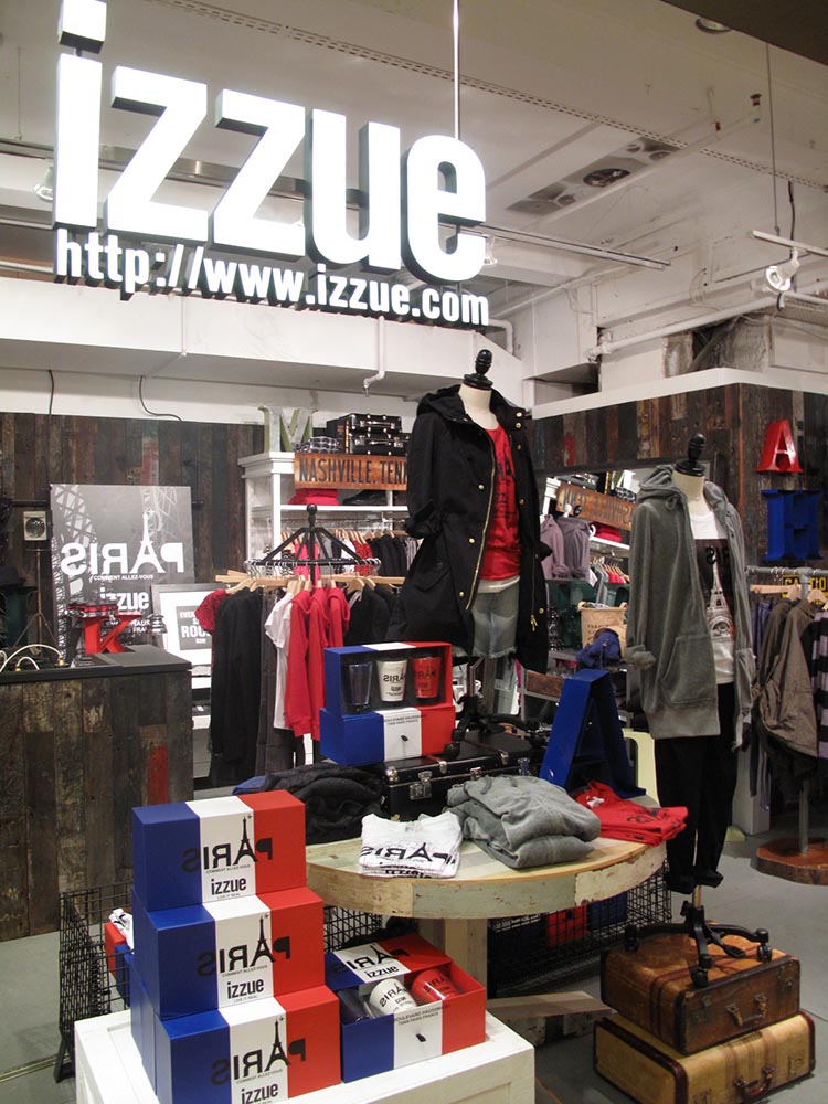 2009: izzue Store at Paris Lafayette