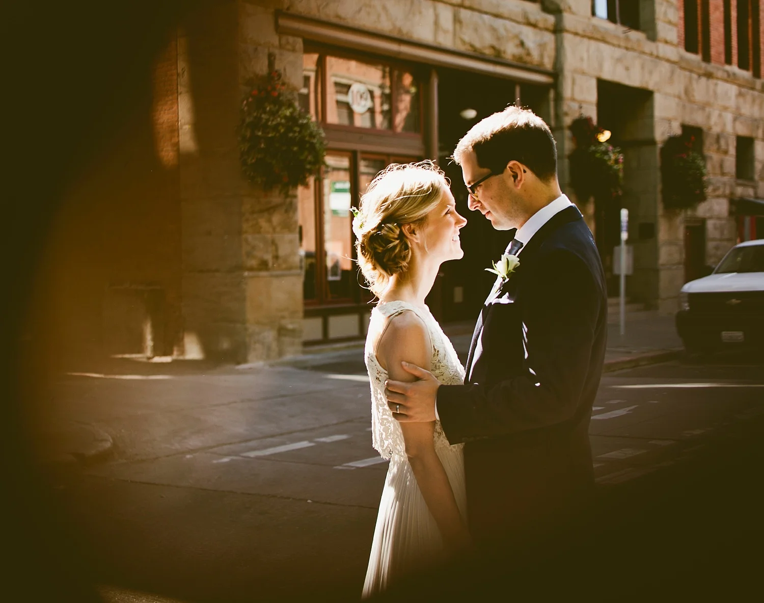 Seattle Wedding Photographer_013.jpg