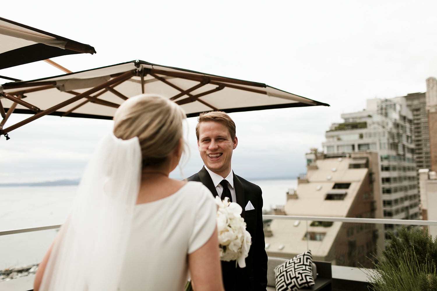 Seattle Wedding Photographer_019.jpg