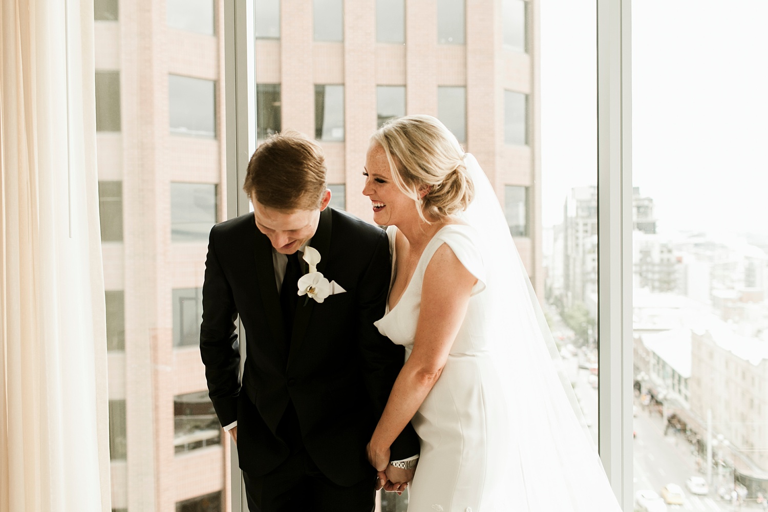 Seattle Wedding Photographer_023.jpg