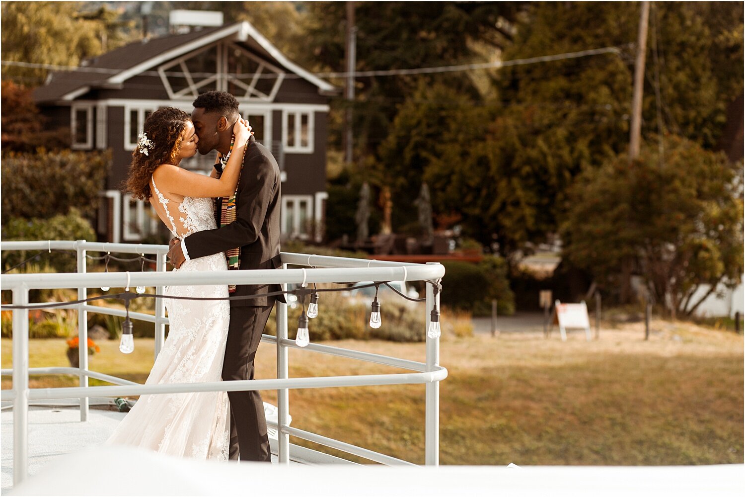 Seattle Elopement Photographer_064.jpg