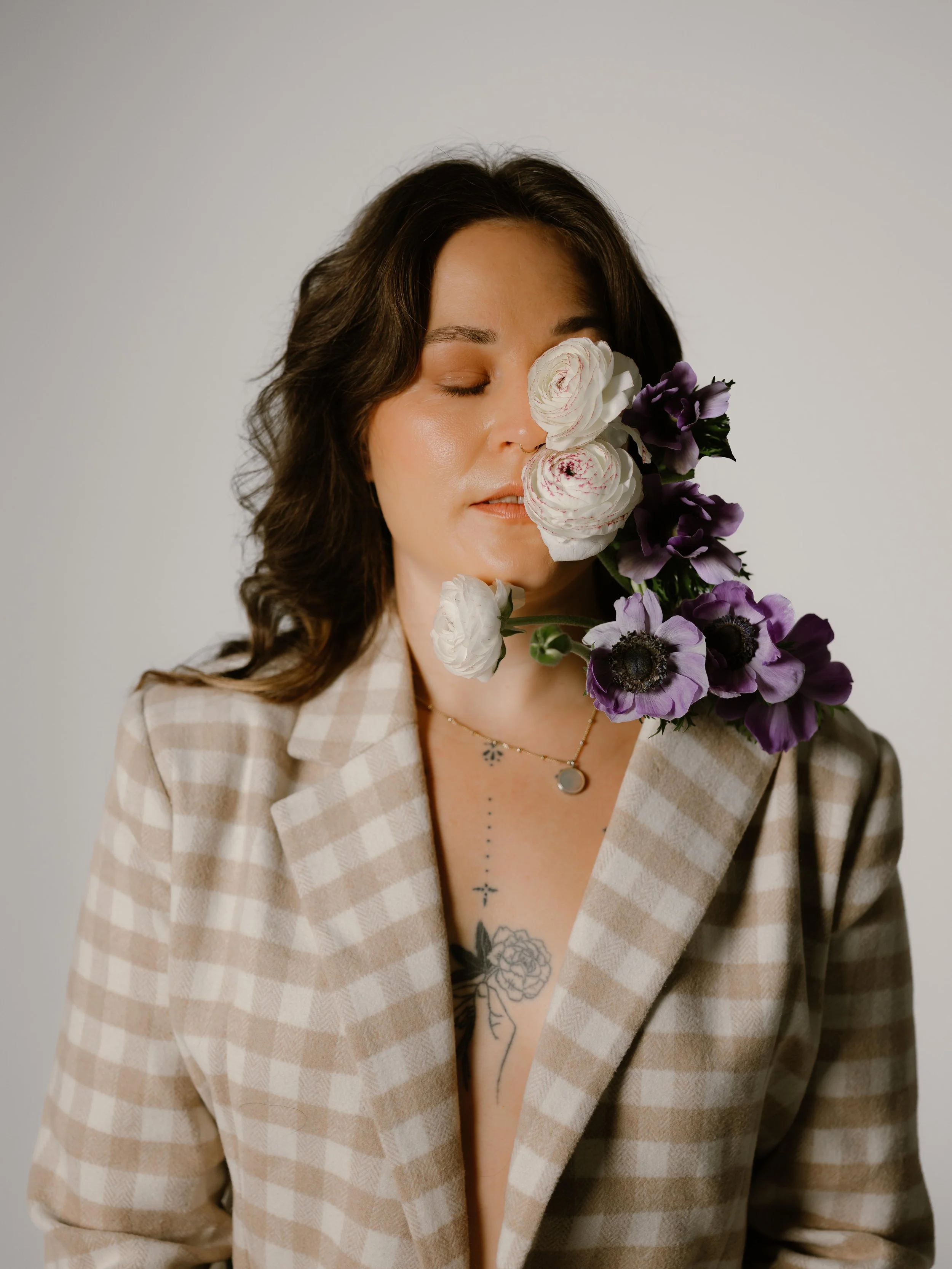 Angelene Little of Villanelle Floral Company | Seattle Branding Photographer