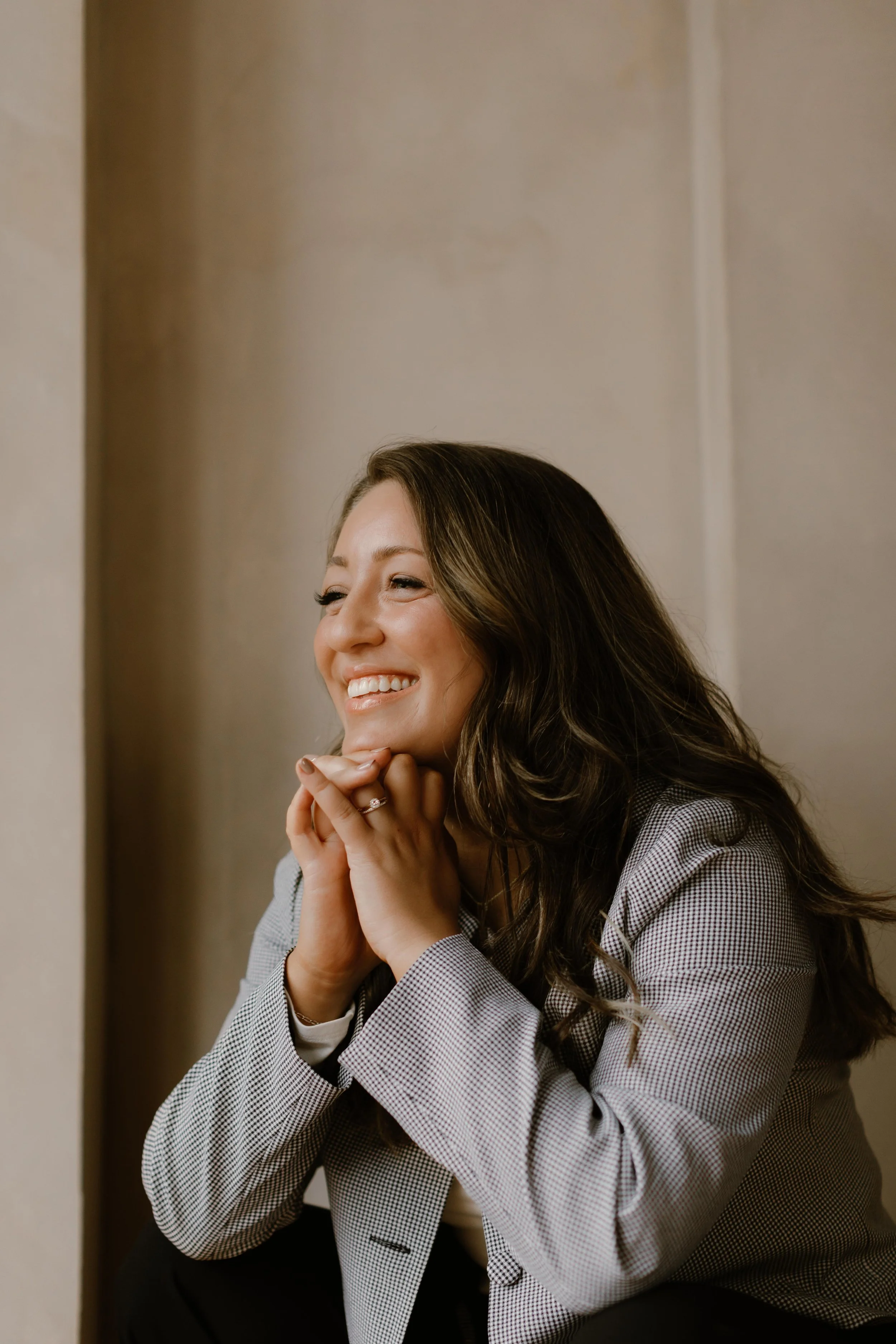 Brynna Sweet of Hello Kindred Co | Seattle Branding Photographer 