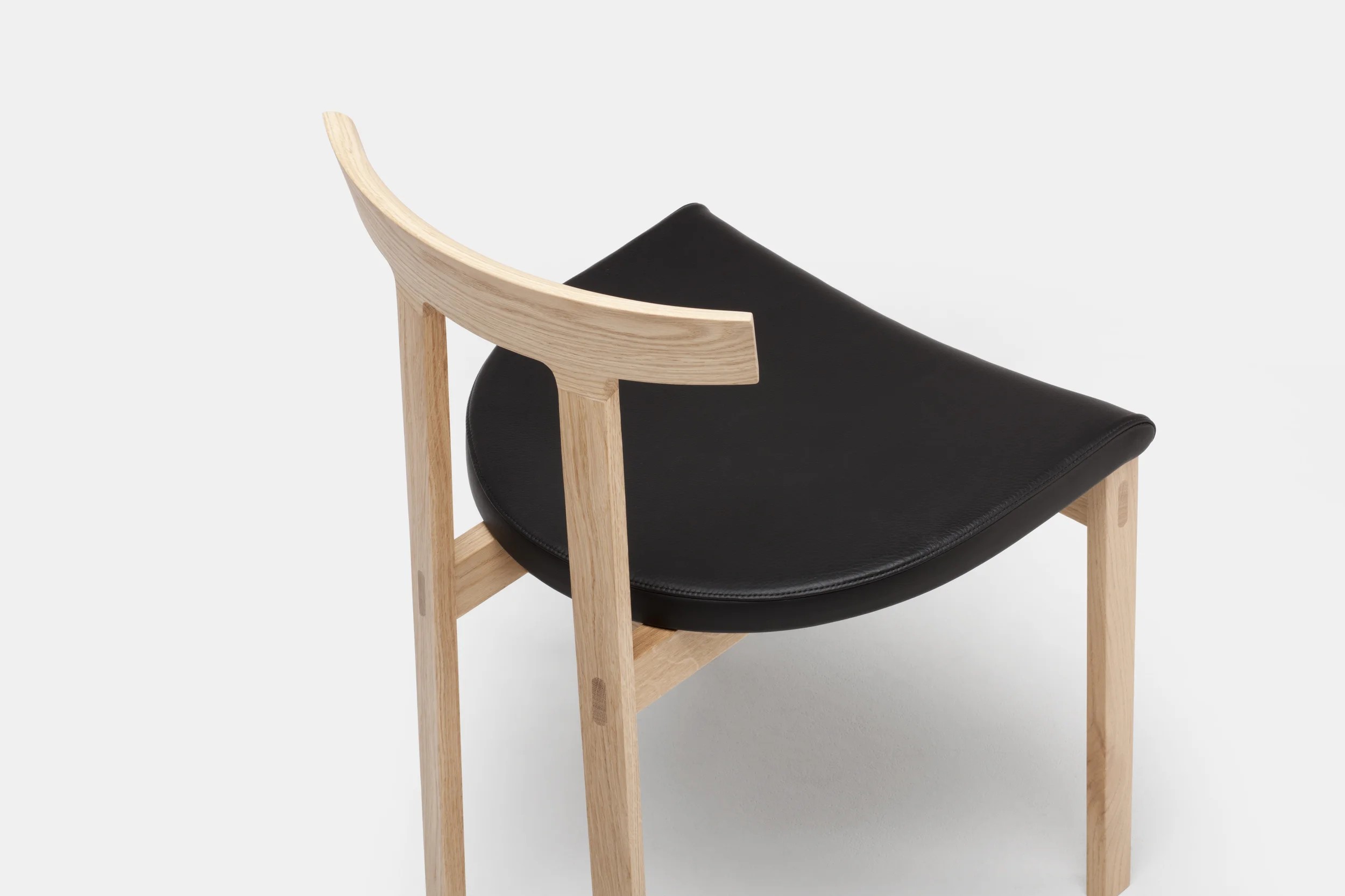Bensen_Torii Chair 10.jpg