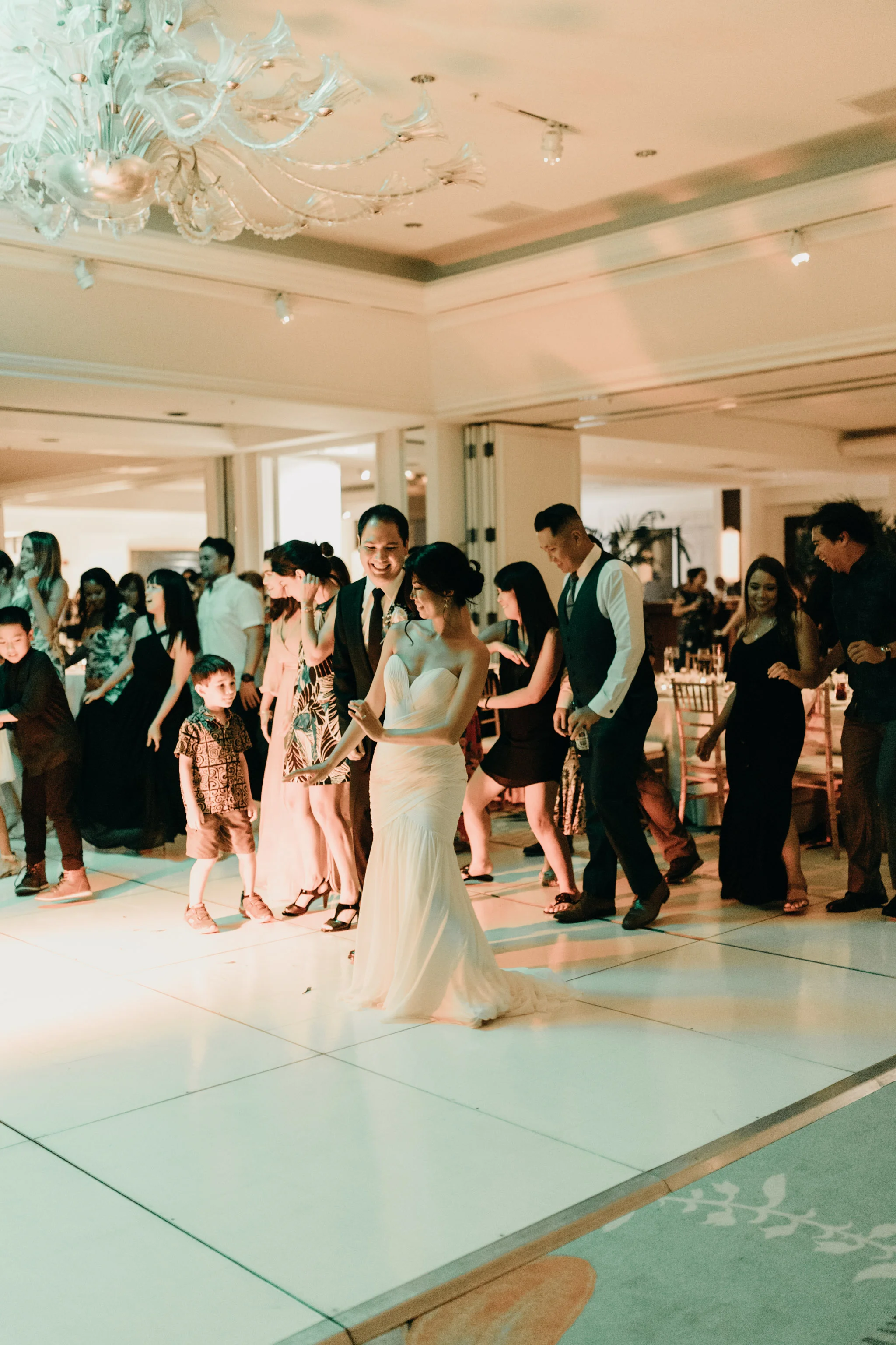 Kahala Hotel and Resort Oahu Wedding Photographer