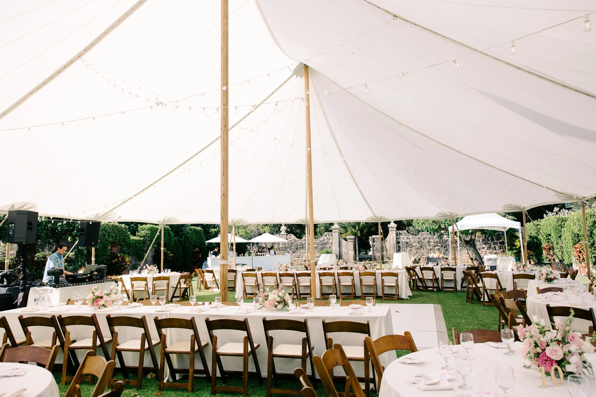 Taylor and Stanley Wedding at La Pietra Hawaii by Oahu Wedding Photographer Desiree Leilani