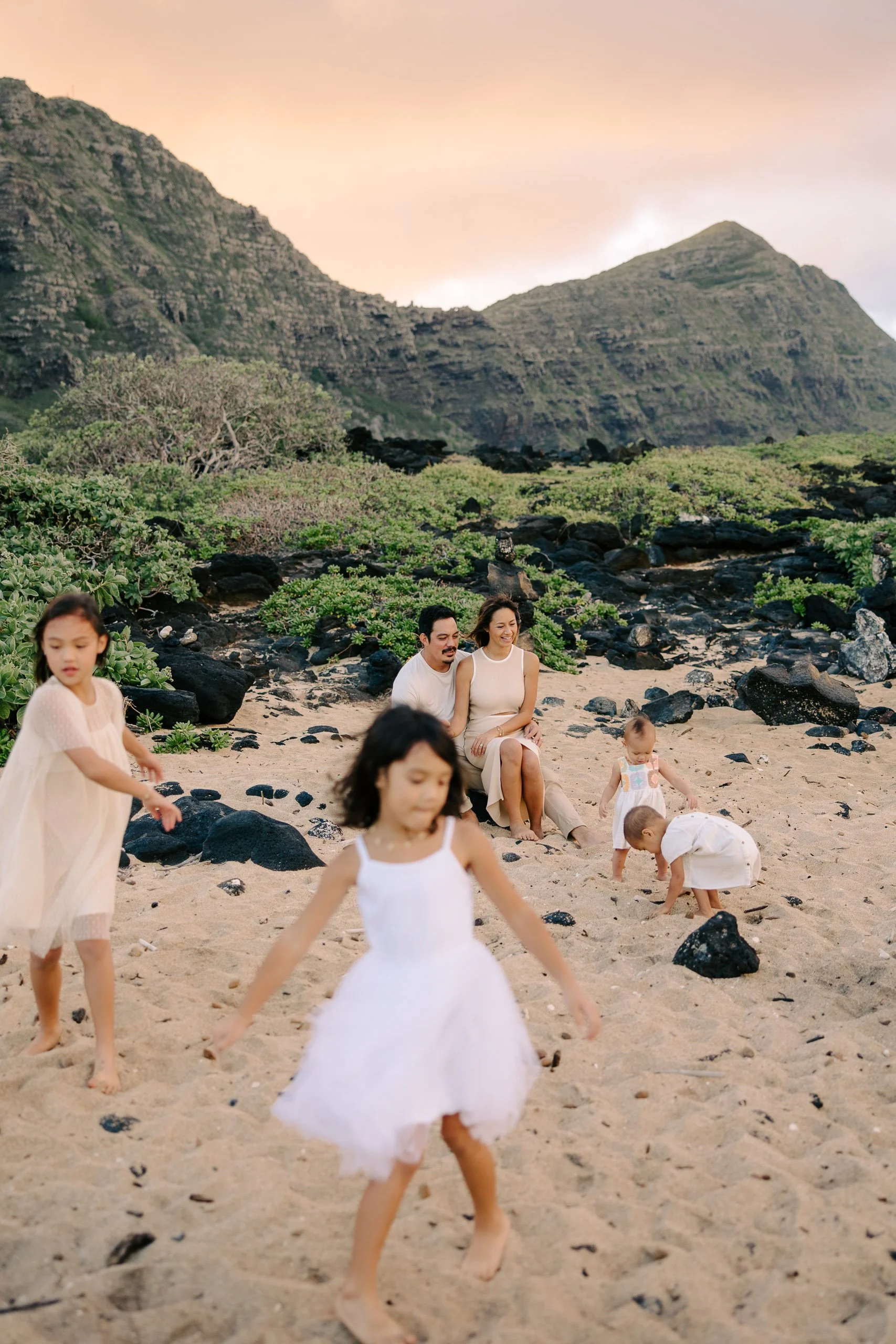 The Kemas Holiday Family Photos in East Oahu by Hawaii Family Photographer Desiree Leilani
