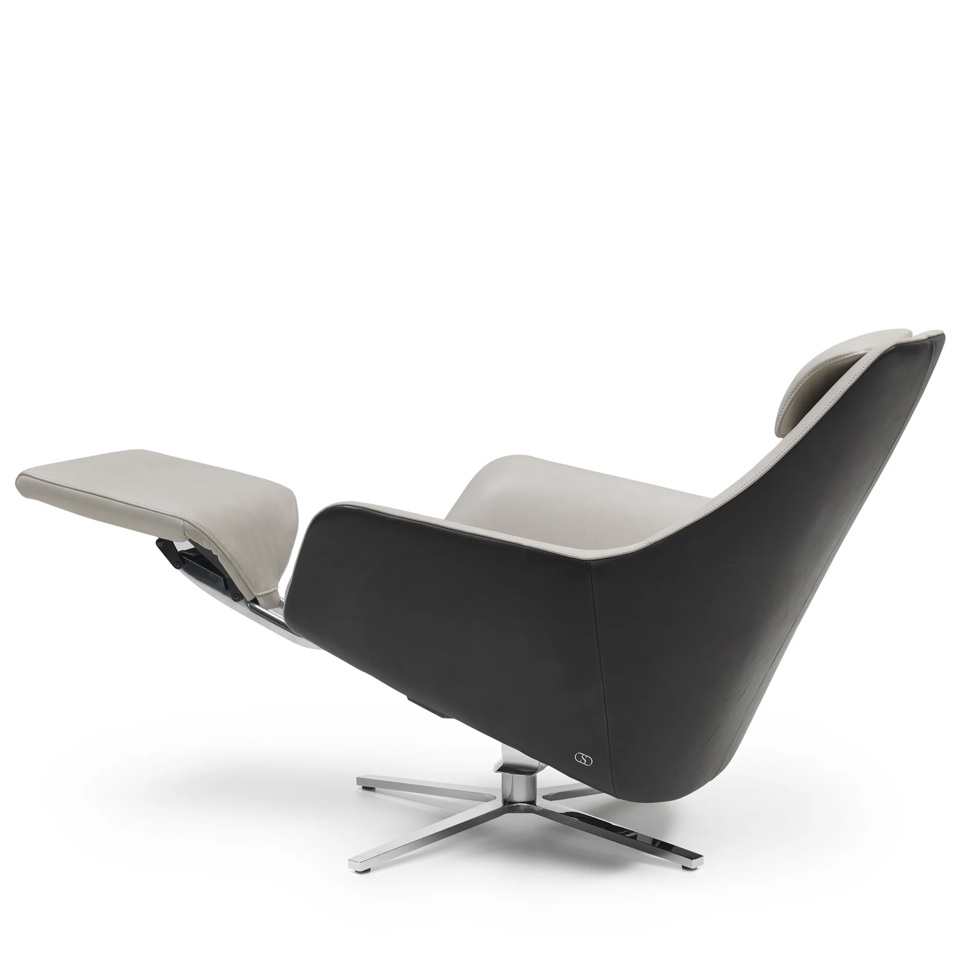 ds-277_recliner_leather_angle_0504.jpg
