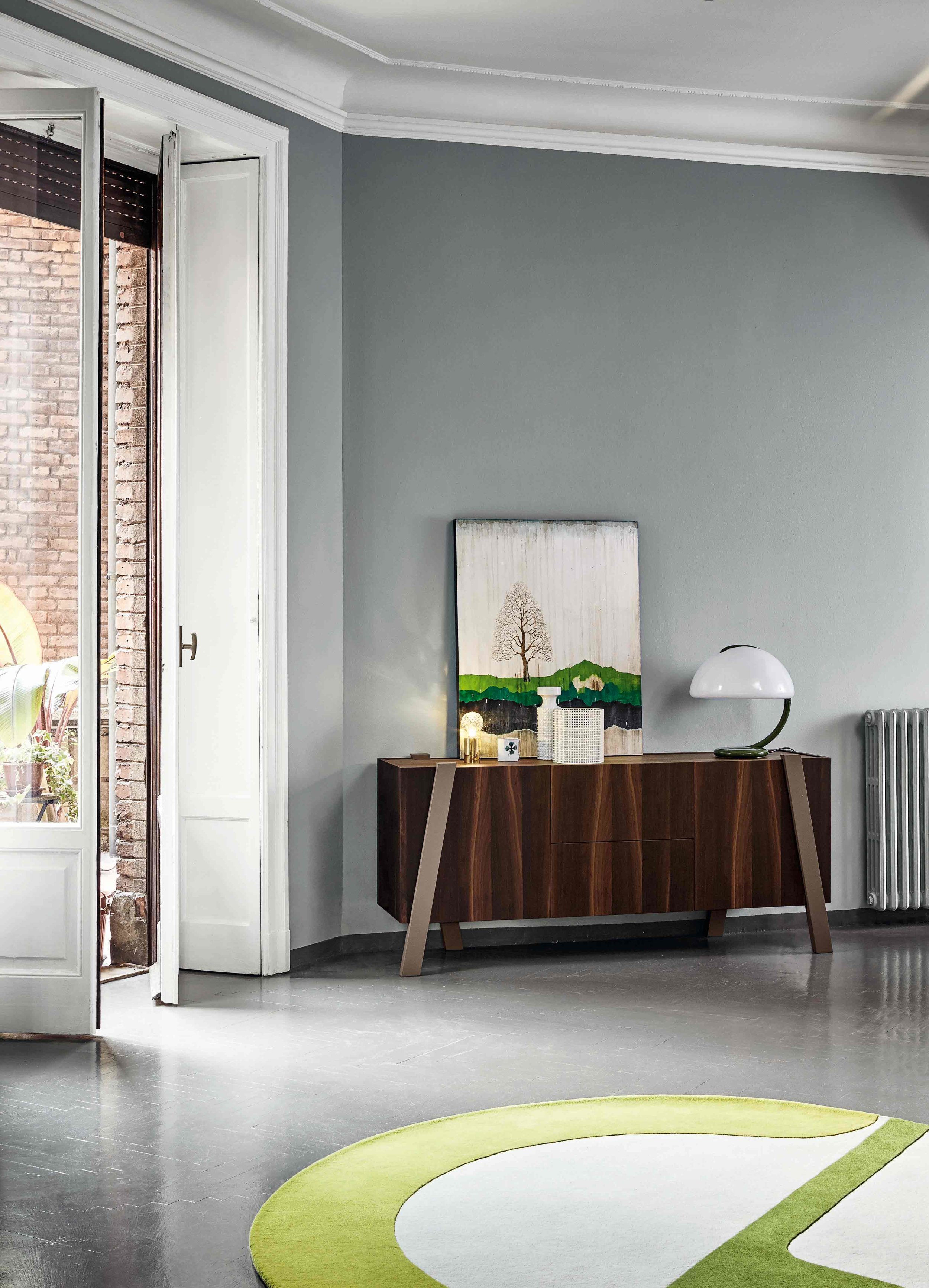 Note-sideboard.jpg