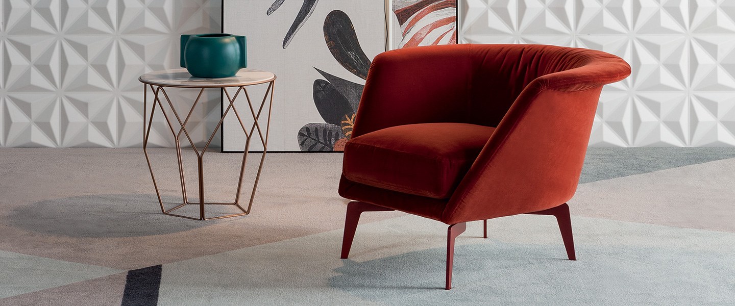 Lovy-armchair-low_0.jpg