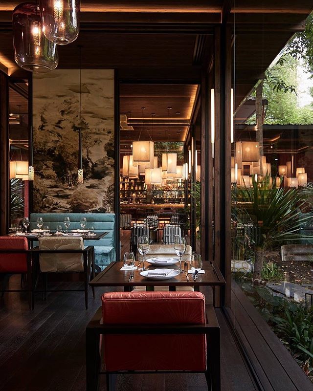 Throwback to this restaurant we designed in Bangkok for Jim Thompson : SPIRIT
.
.
.
.
.
.
.
.
#spiritjimthompson #spirit #restaurant #finedining #jimthompson #interiordesign #design #architecture #architect #bangkok #thailand #resort #french #design 