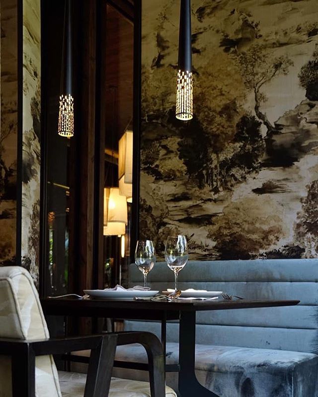 SPIRIT, a restaurant we designed in Bangkok for Jim Thompson
.
.
.
.
.
.
.
.
#spiritjimthompson #spirit #restaurant #finedining #jimthompson #interiordesign #design #architecture #architect #bangkok #thailand #french #design #luxury #garden #landscap