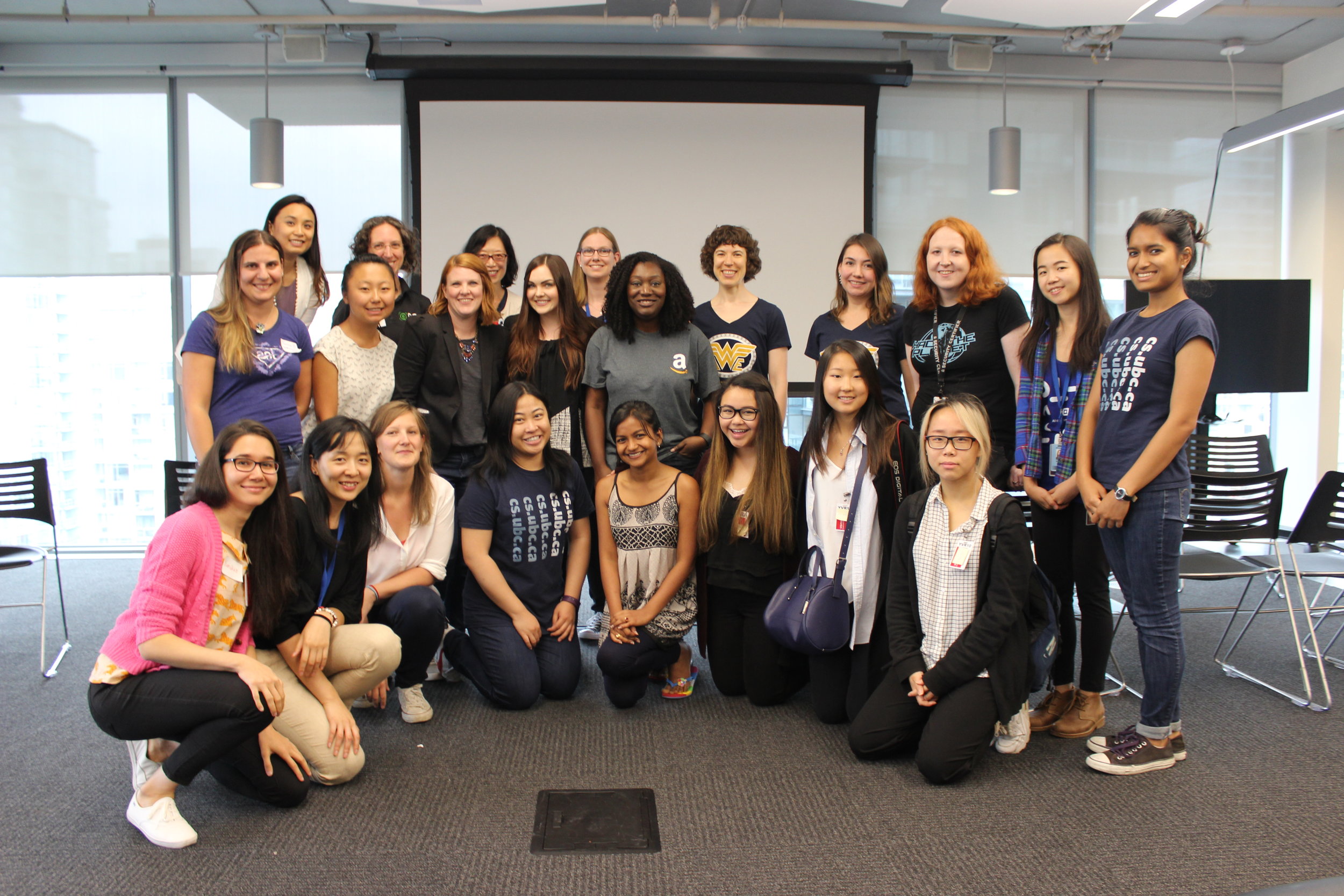 Group picture of all the lovely mentors