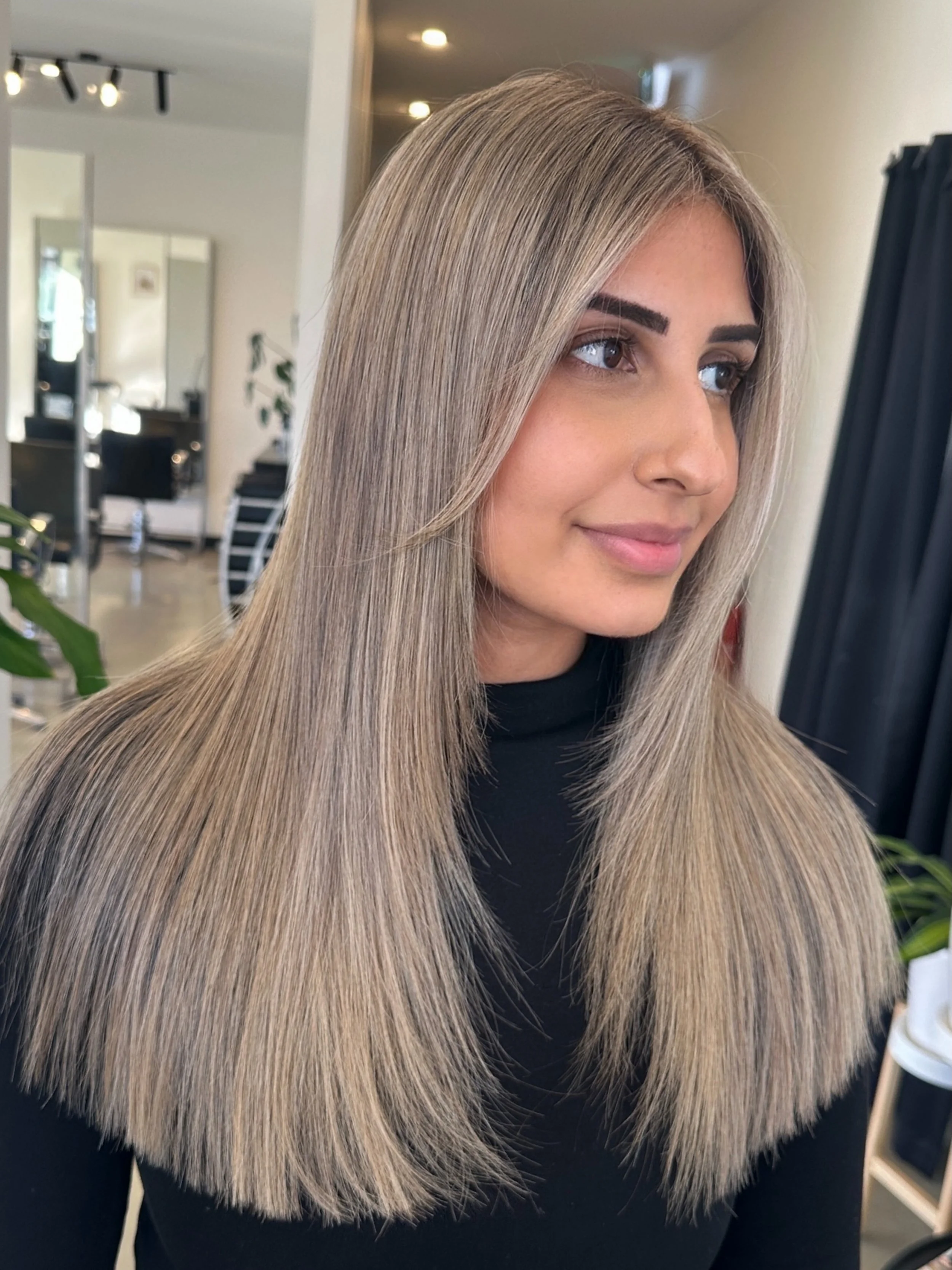 A fresh root refresh, a little extra love, and hair that feels brand new again. ✨❤️ Even though she lives interstate, she always makes time to come back to us&mdash;and that kind of loyalty never goes unnoticed. Today was all about switching off, enj