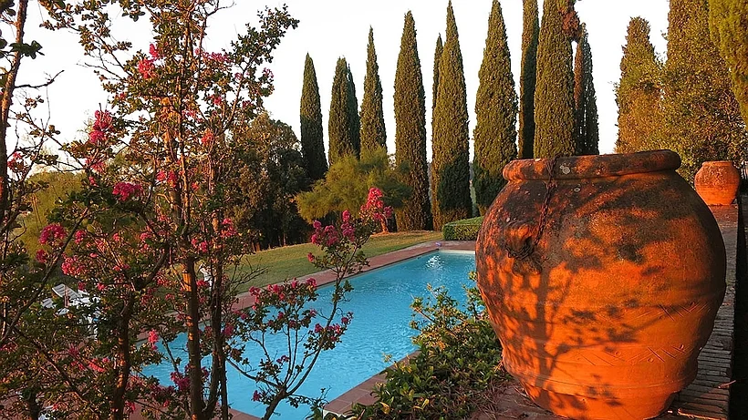 004-Pool-evening-1-2.jpg