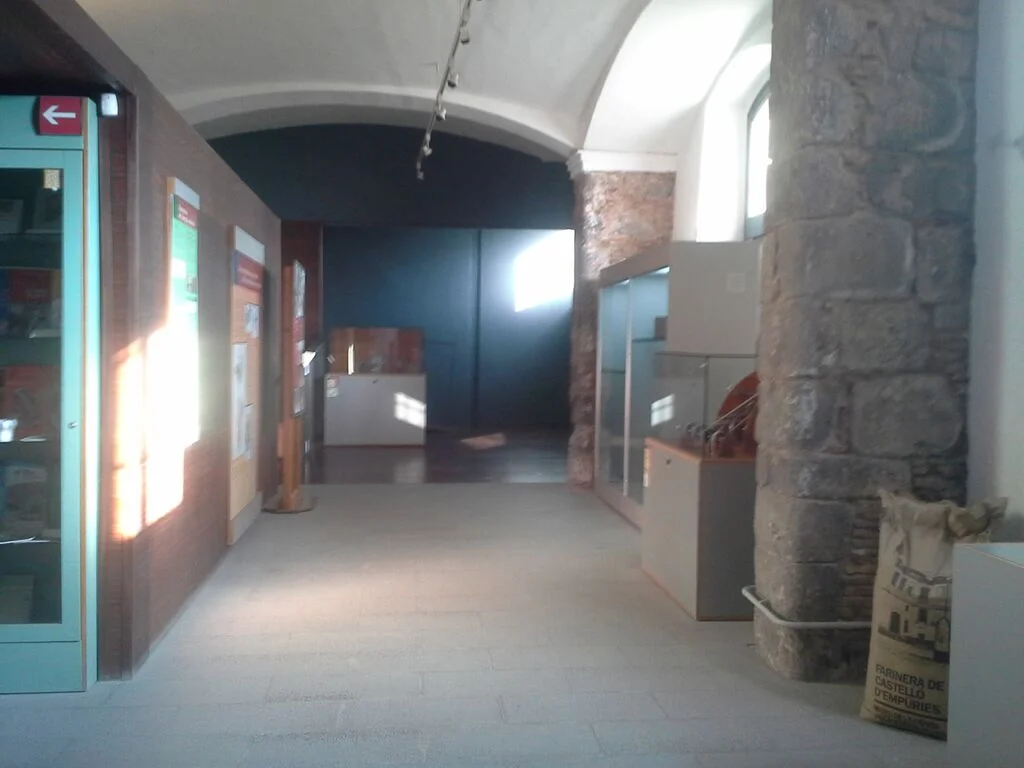 Antiga entrada 2.jpg