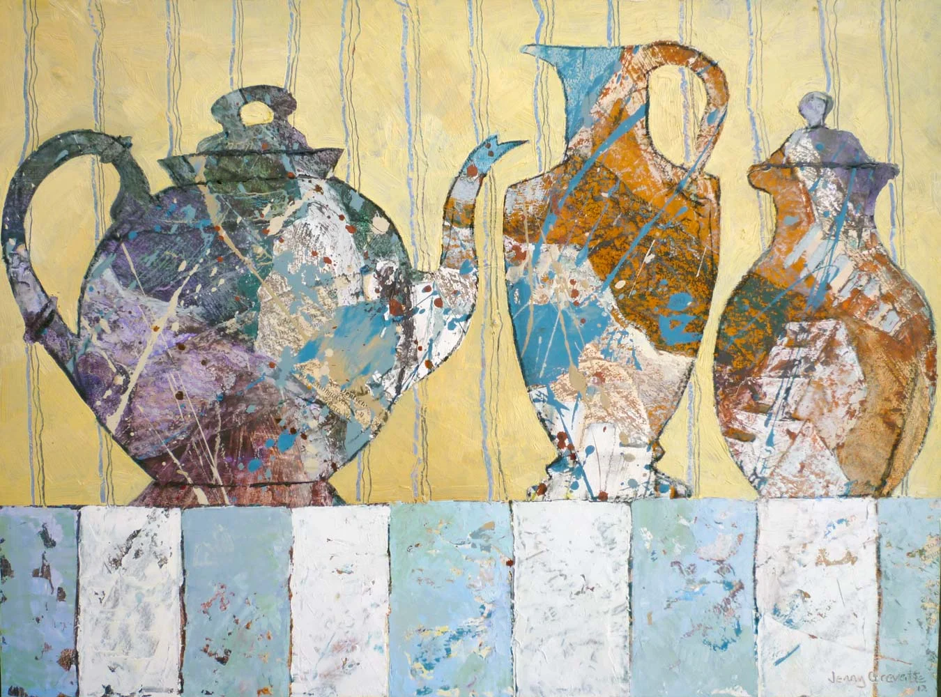 Round teapot still life