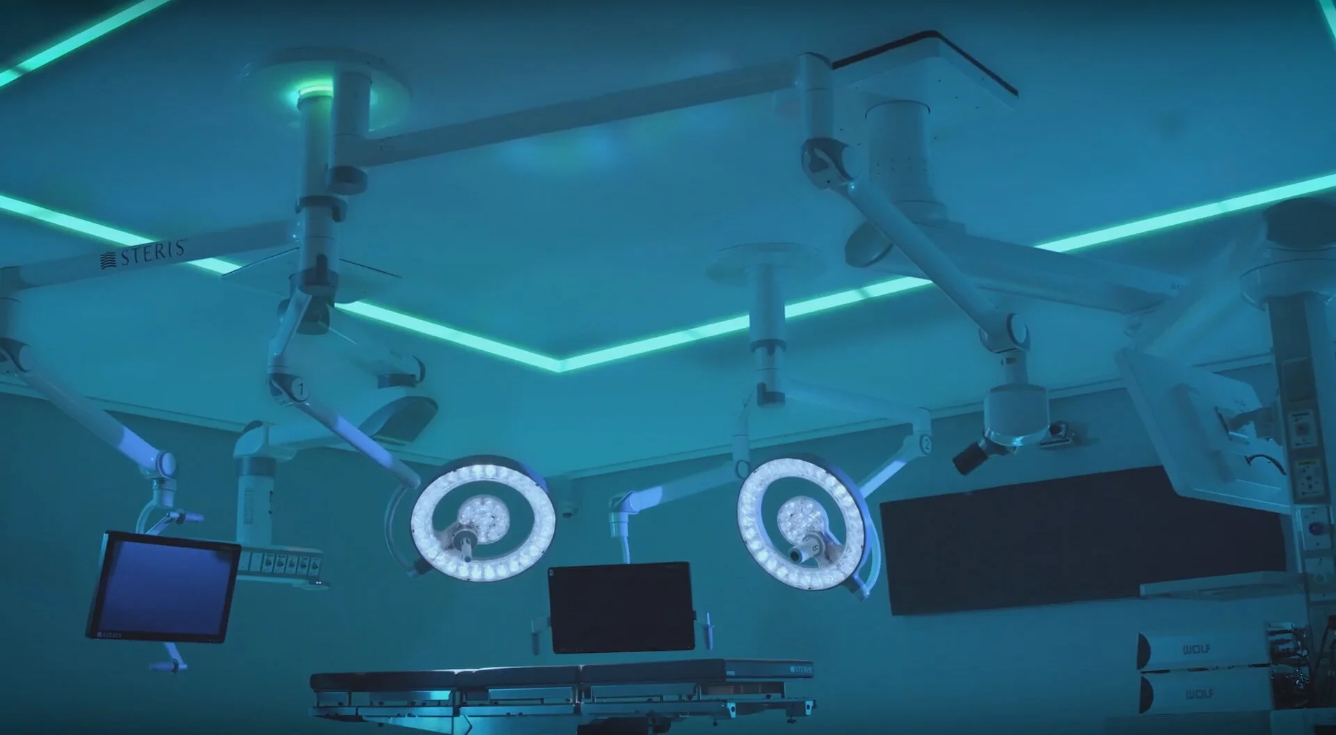 Balance Innovation & Design STERIS Surgical Lighting System