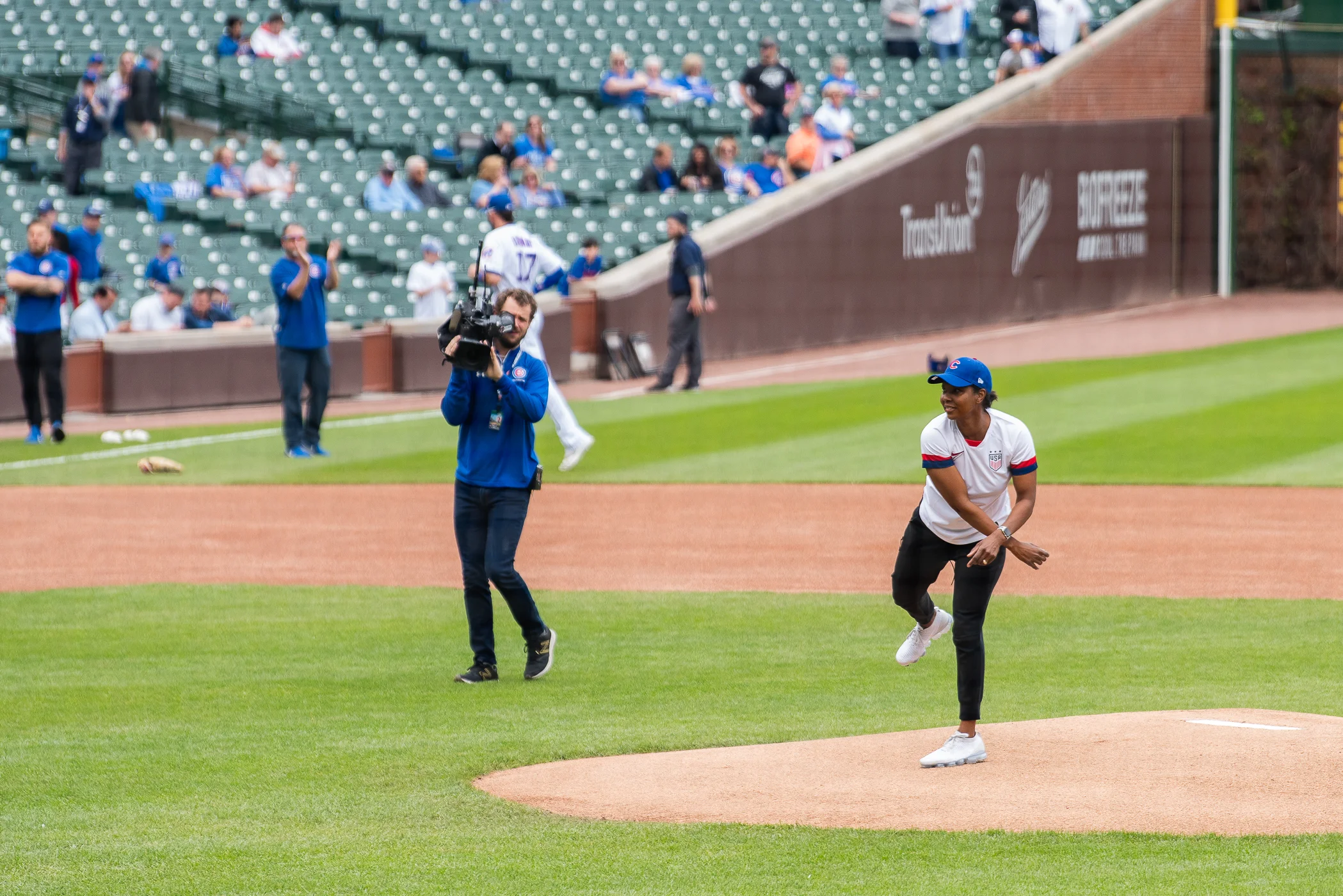 Zoe_Rain_Nike_Training_Cubs_Game-_DSC7902.jpg