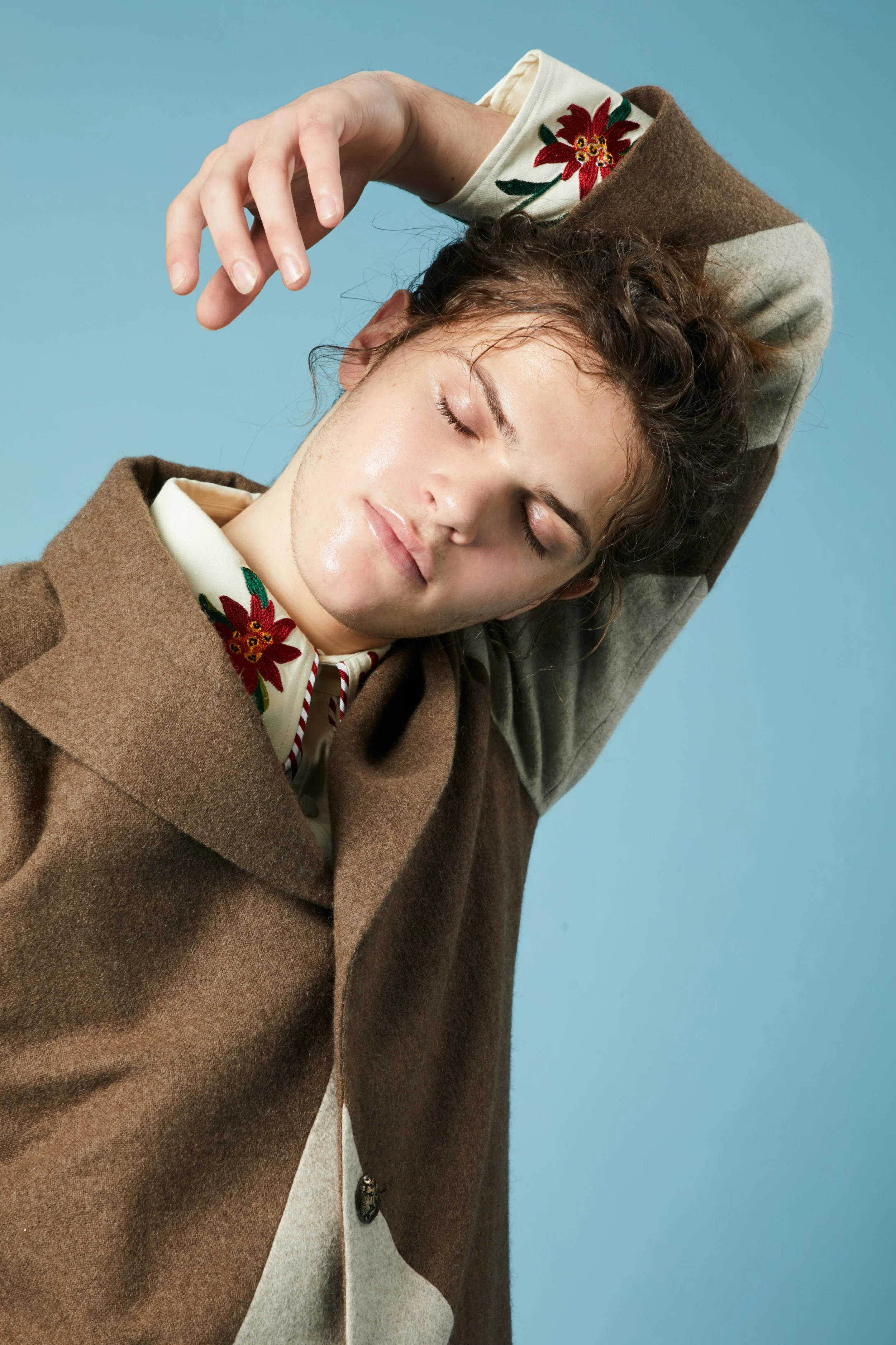 SHIRT BALLY , JACKET TENGRI , SHOES DRIES VAN NORTEN