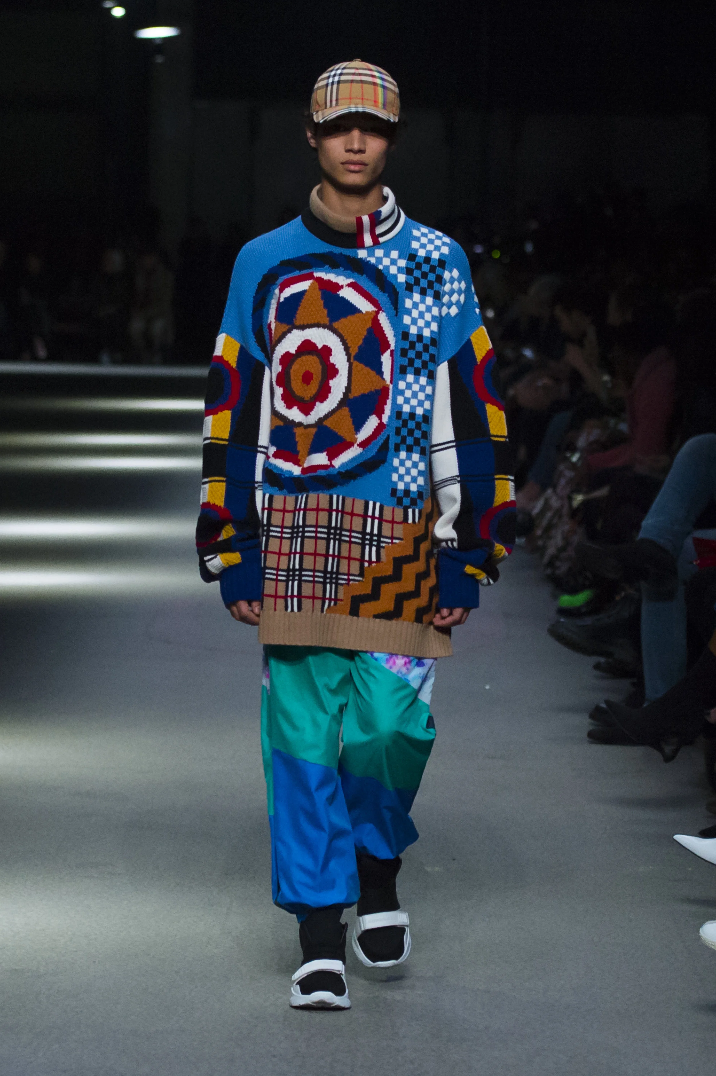 Fashion Shows Burberry New Collection 2018 Burberry Runway 2018