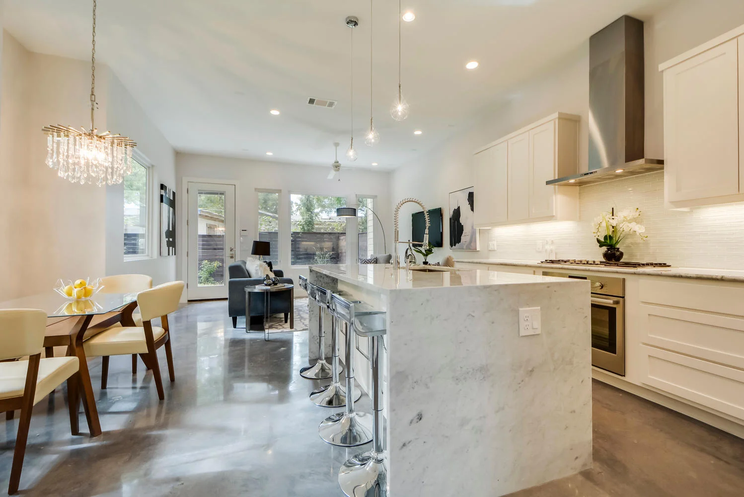 509 A B Sacramento Dr-large-006-49-Kitchen and Breakfast Unit A-1498x1000-72dpi.jpg