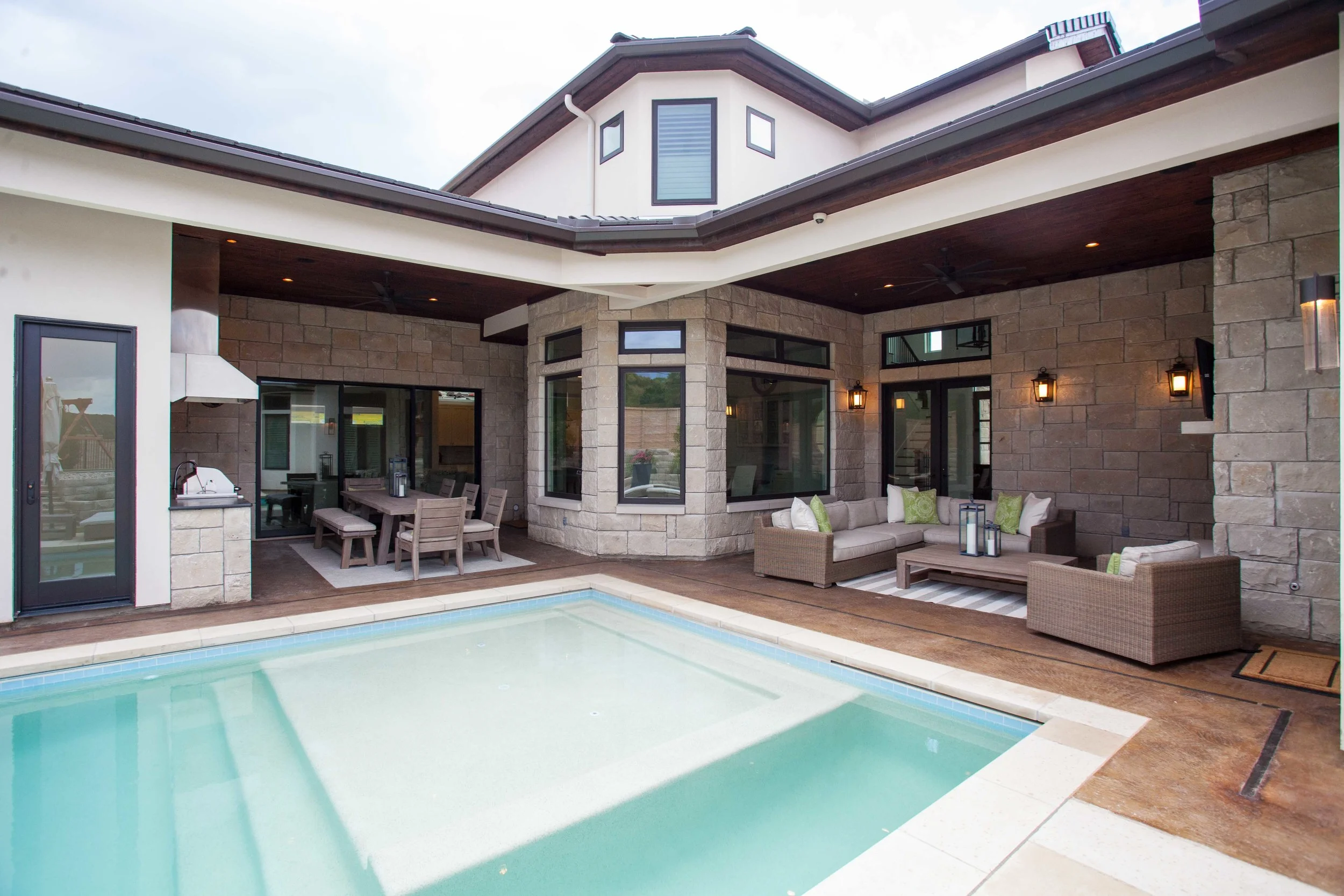 Builder-9954.jpg