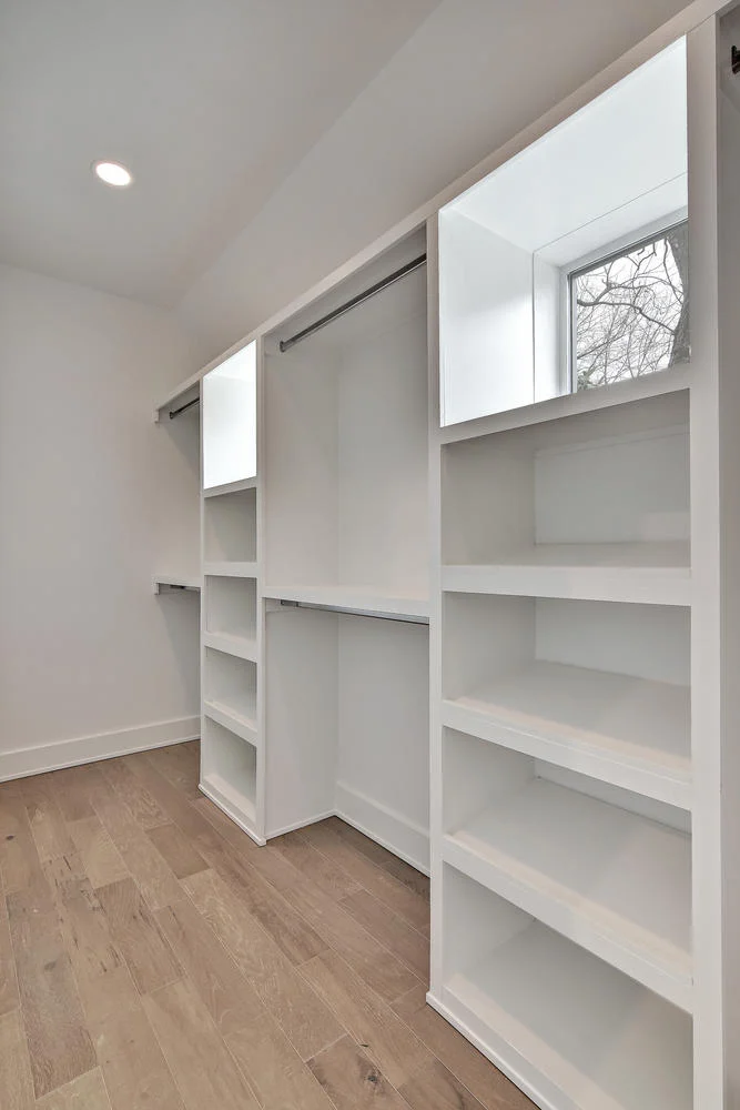 2209 Iva Ln-large-032-36-Unit B Other Beds and Baths-668x1000-72dpi.jpg
