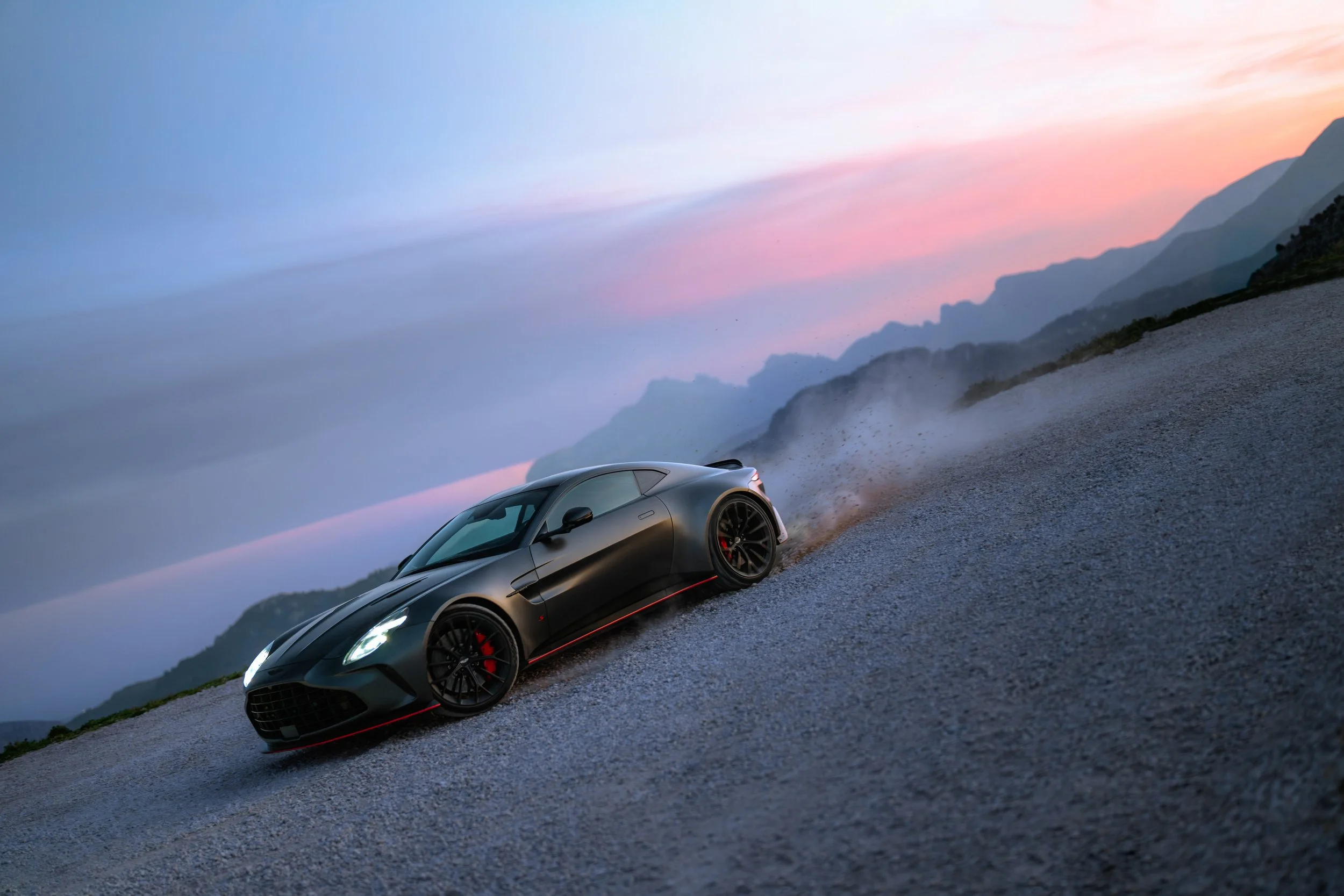 AstonMartin_S_Range_2026_ByTomKahler_Highres-42.jpg