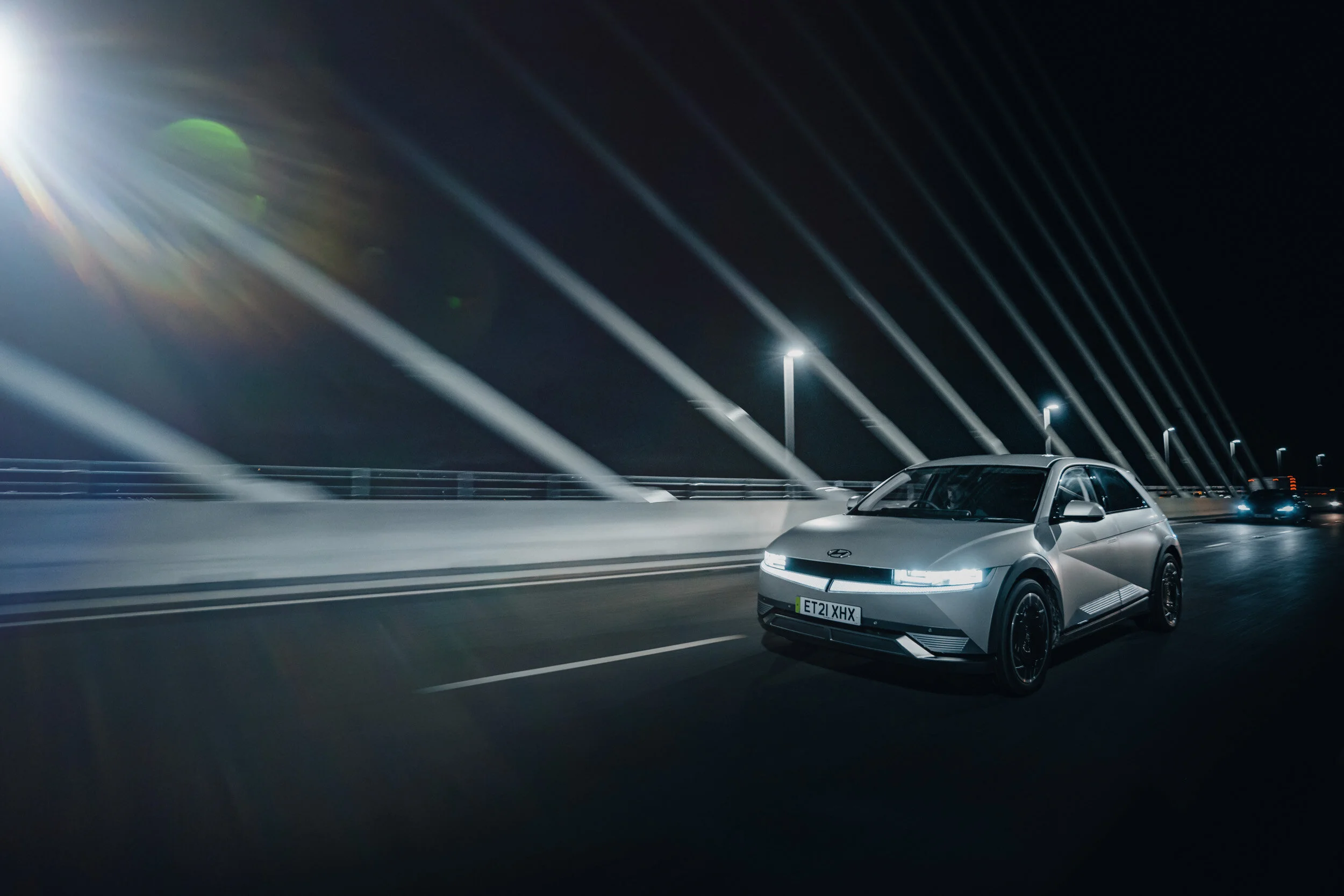 Hyundai_IONIQ5_ByTomKahler_Lowres-10.jpg