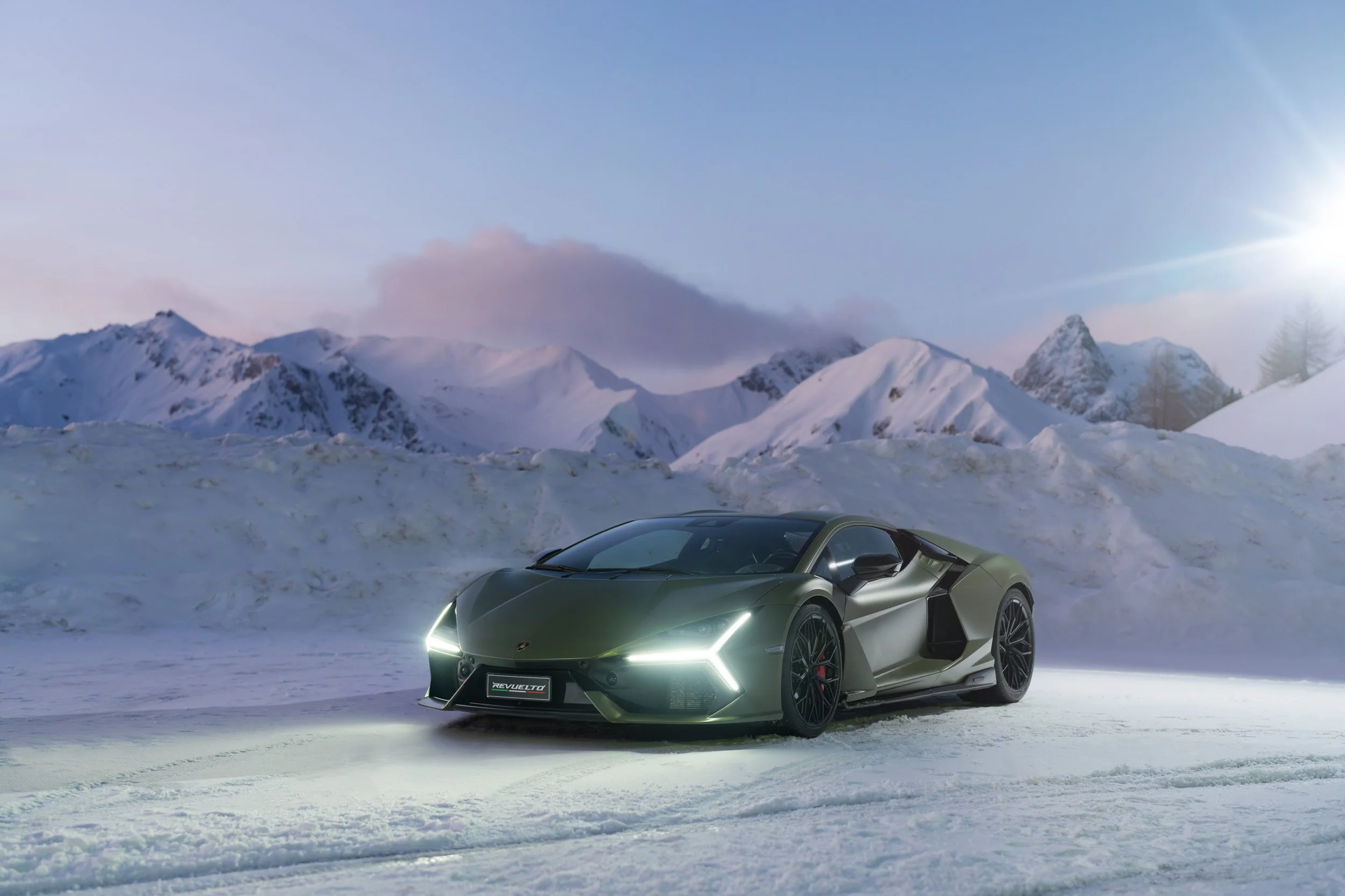 Revuelto_Jan24_ByTomKahler_Lowres-11.jpg