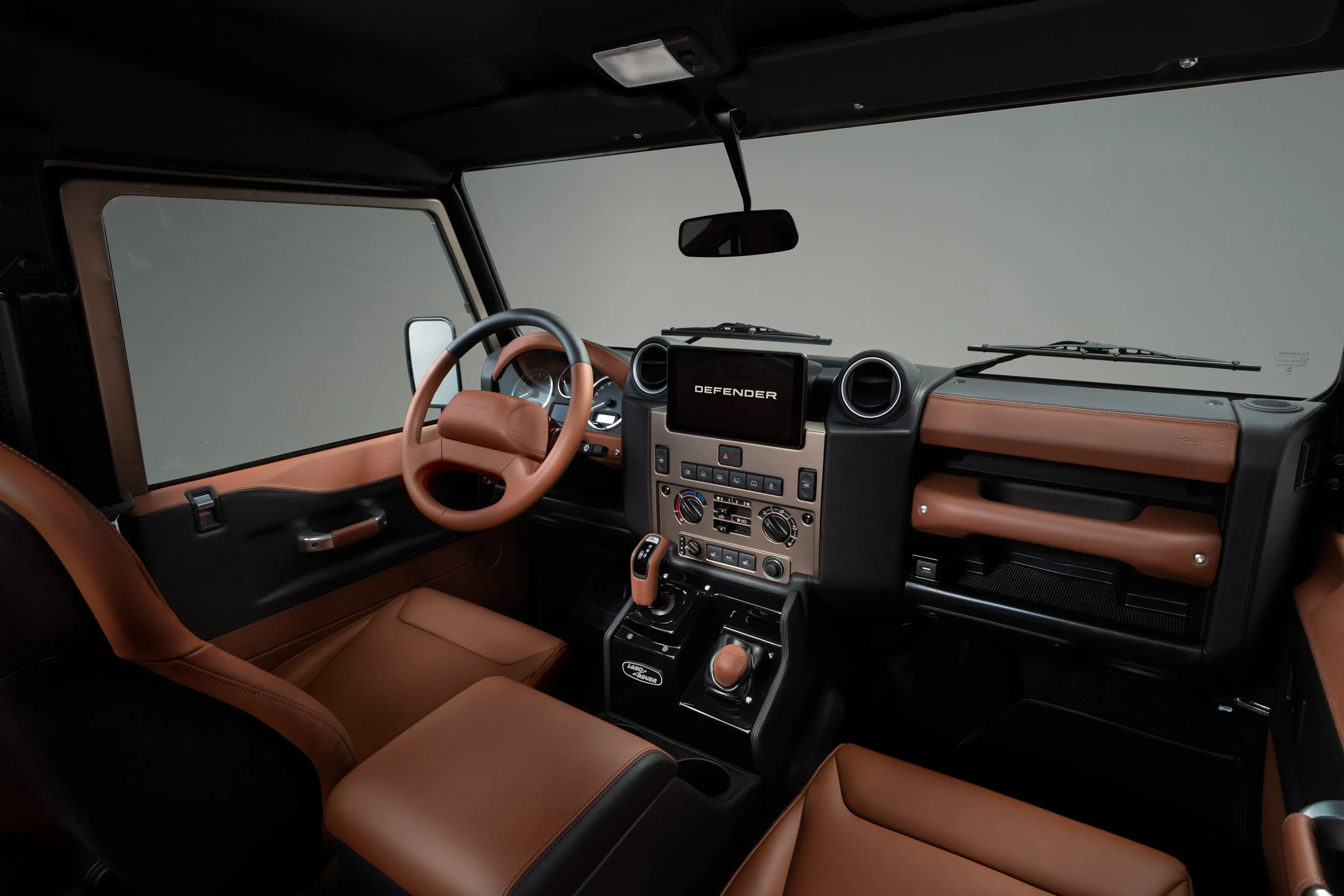LRCLASSIC_L316_OCTA_INSPIRED_PETRA_COPPER_INTERIOR_2.jpg