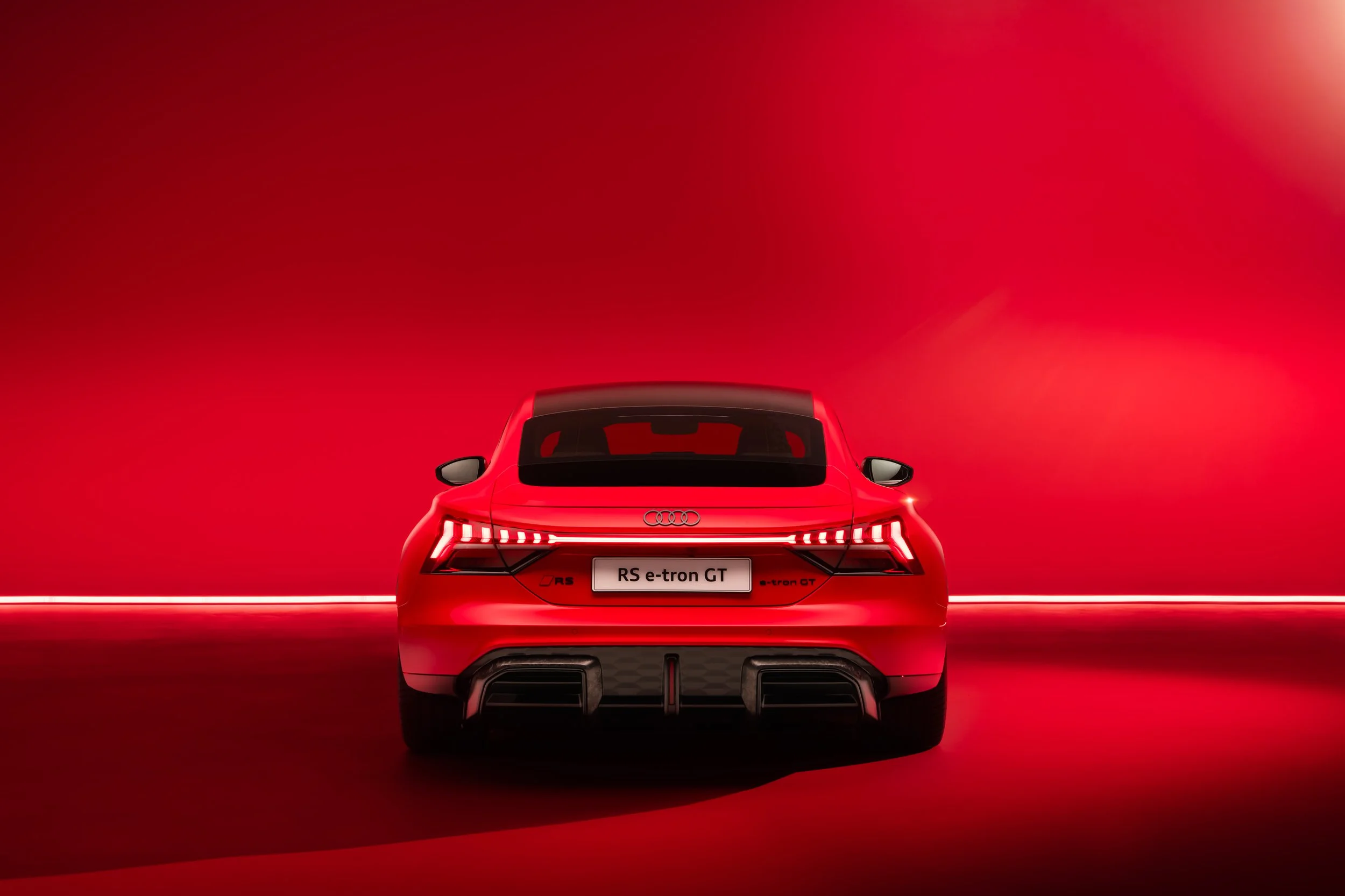 AudiEtron GTRS_June2026_ByTomKahler_Lowres-3.jpg