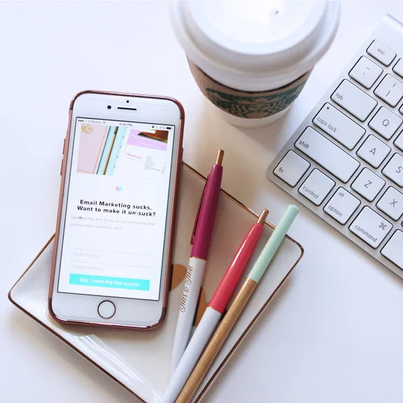 4 Types of Newsletter Opt-In Forms and How To Choose The Best Ones For Your Site