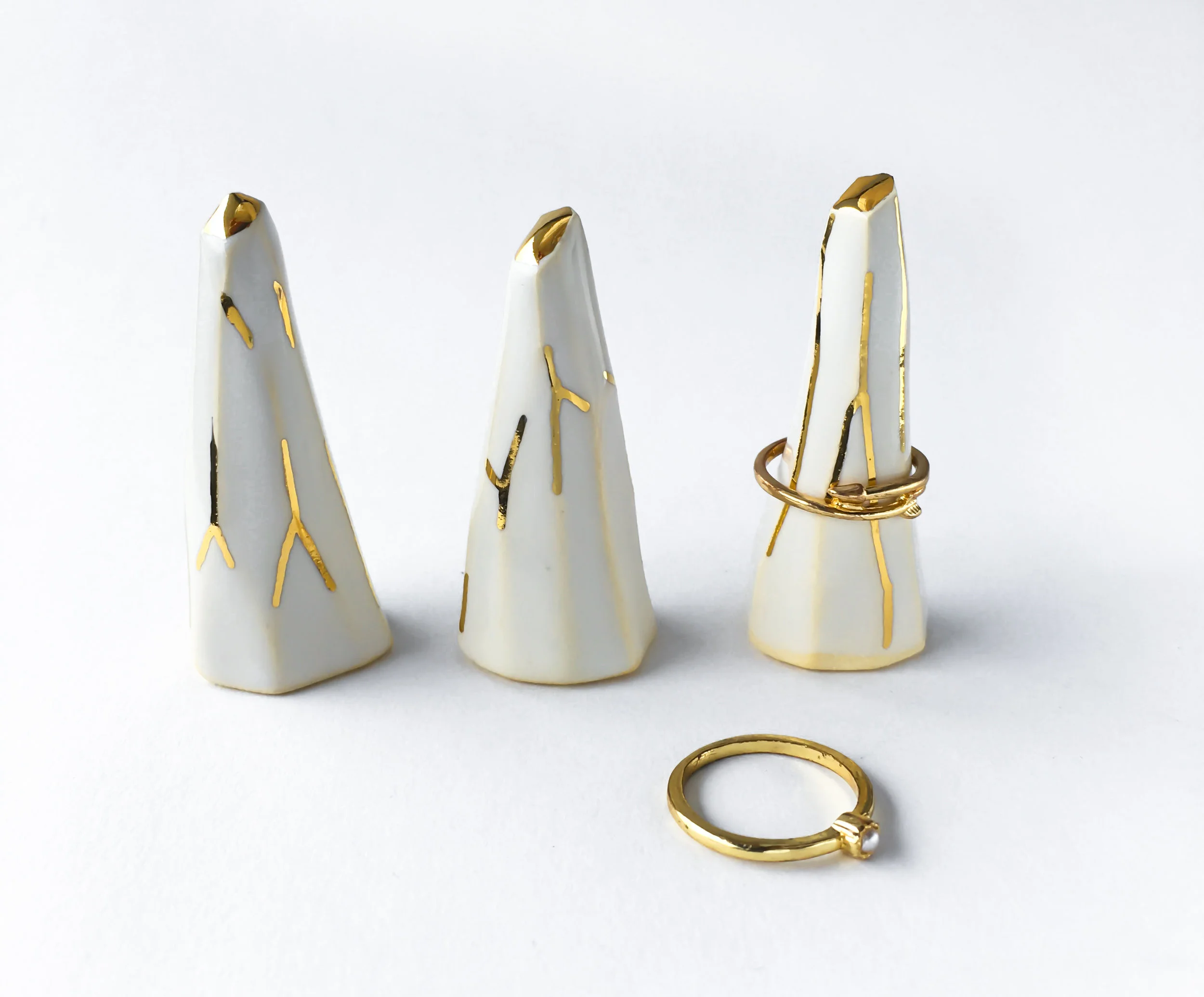geo-ring-cone-1.jpg