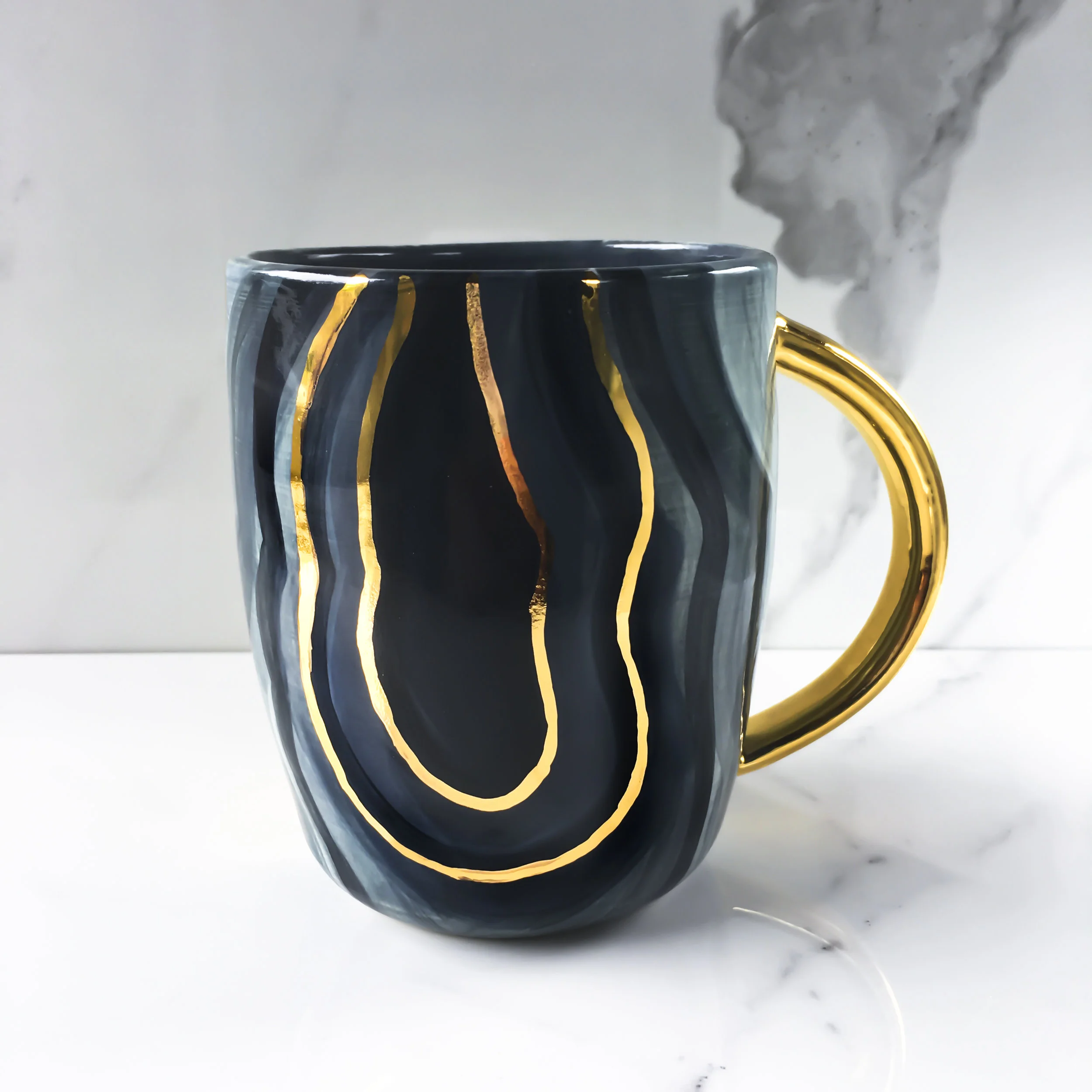 gray quartz agate geode mug back.jpg