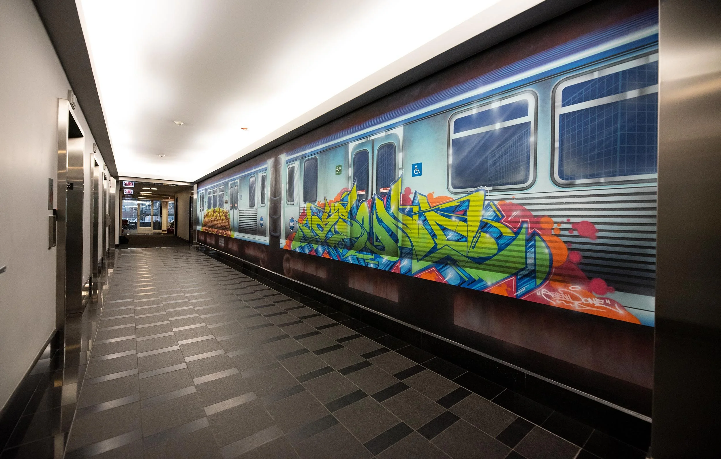 CTA-Train-Right-Angle.jpg